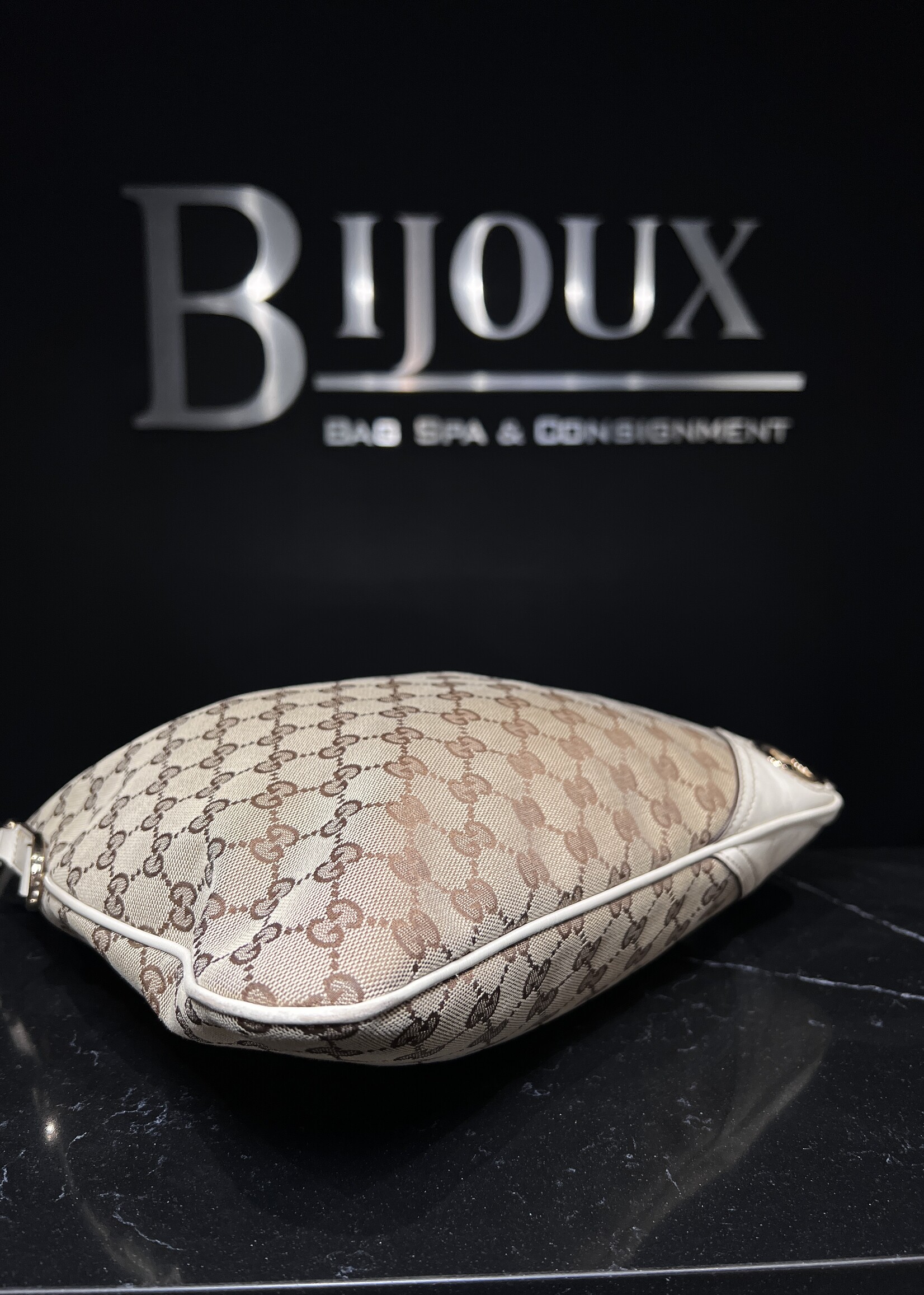 Gucci Gucci GG Canvas New Britt Hobo Shoulder