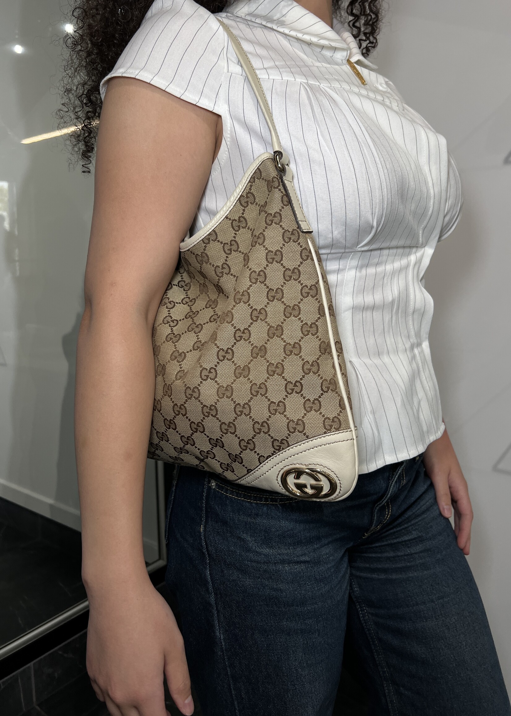 Gucci Gucci GG Canvas New Britt Hobo Shoulder
