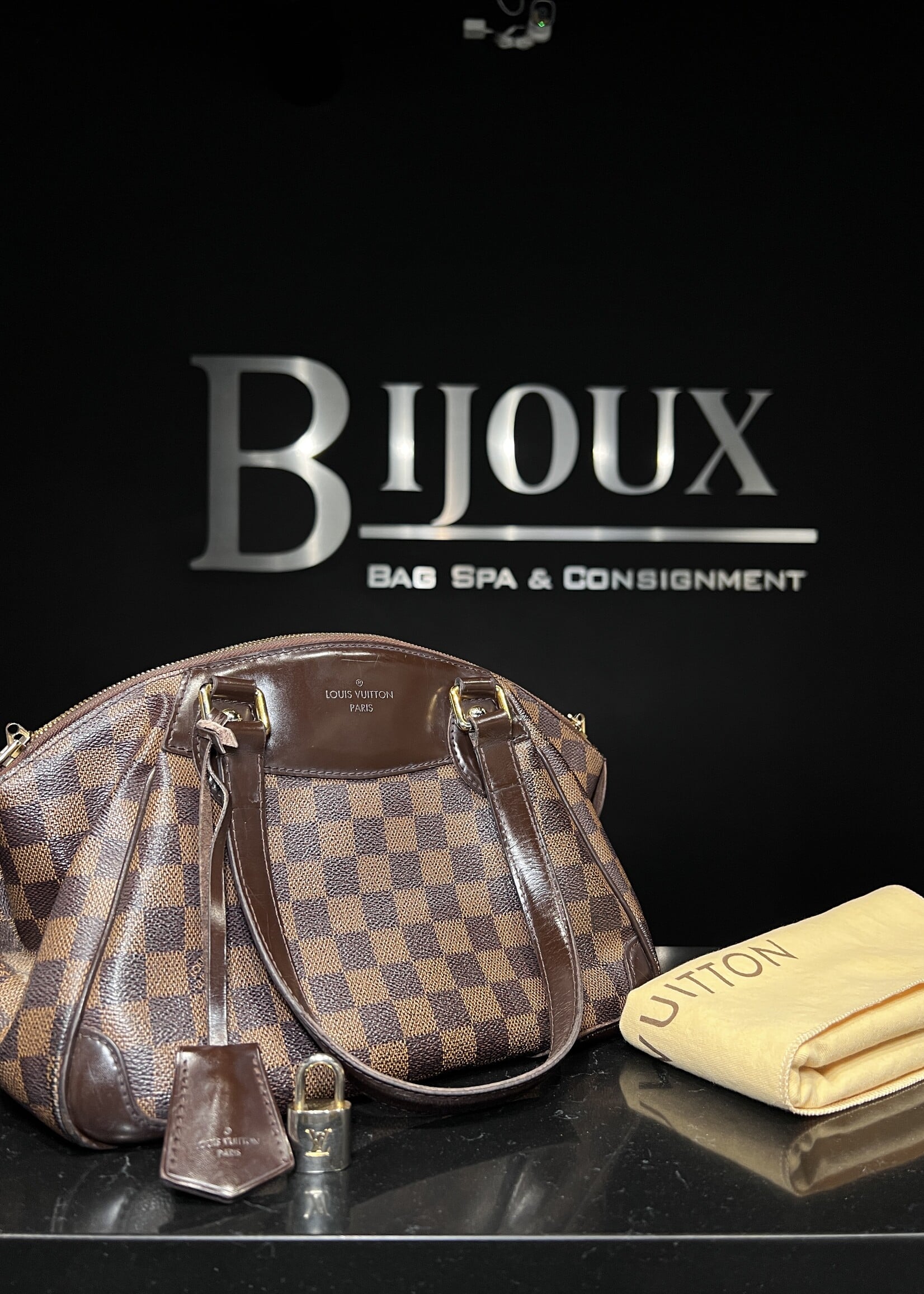 Louis Vuitton Louis Vuitton Verona Damier PM