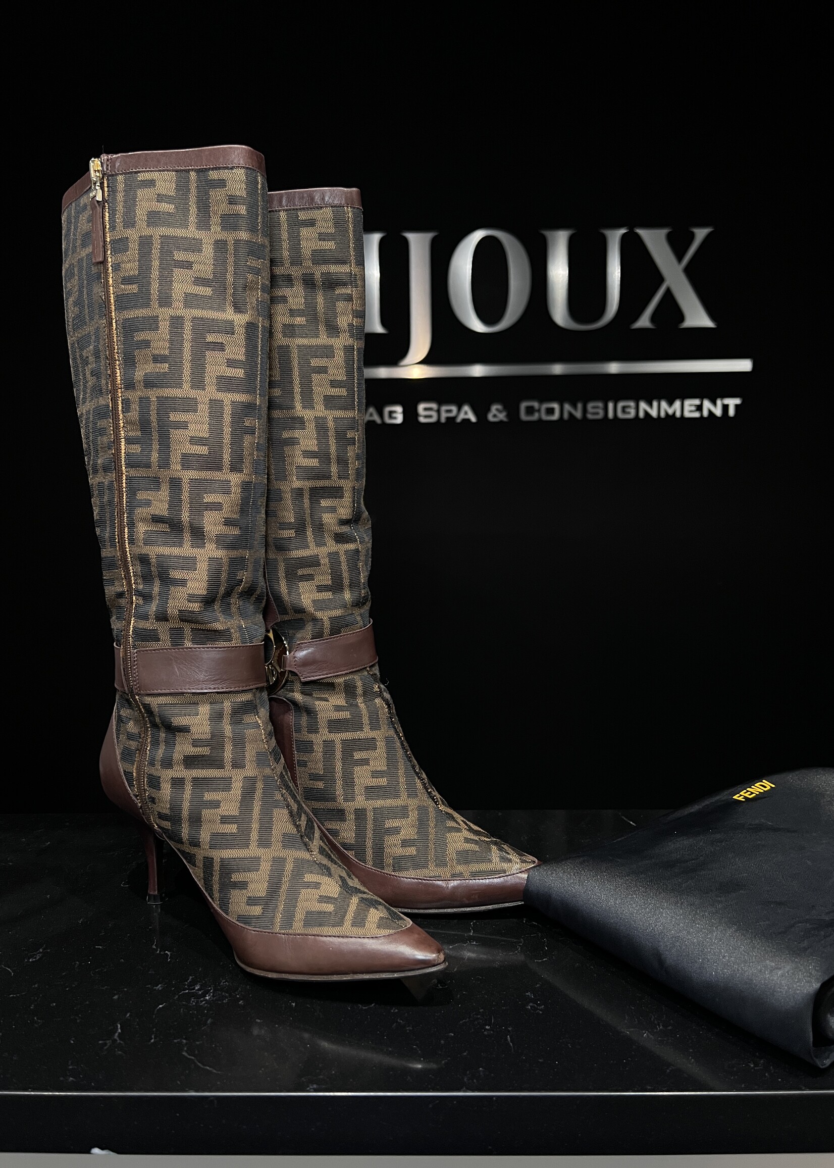 Fendi Fendi Knee High Boots - 37