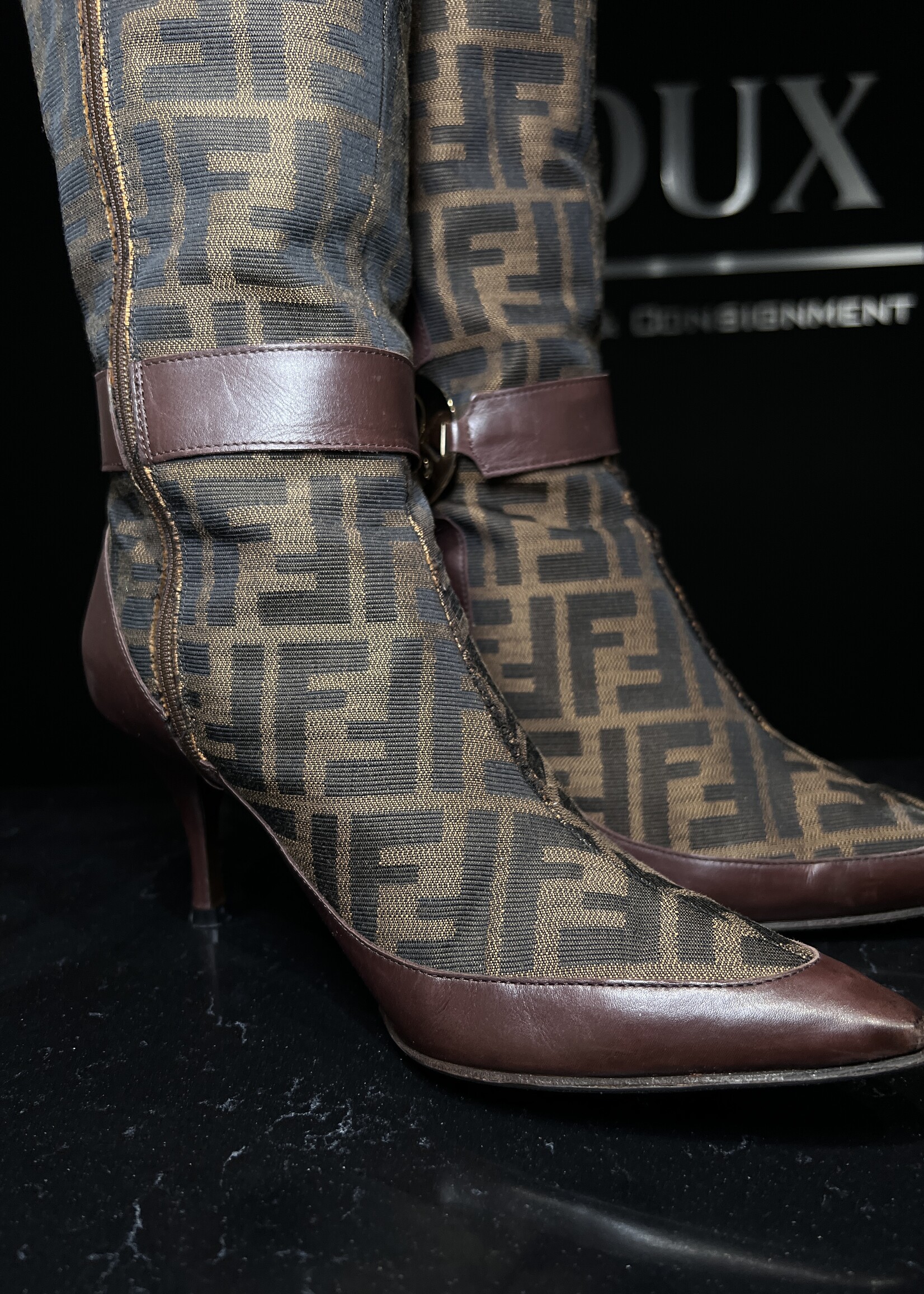 Fendi Fendi Knee High Boots - 37