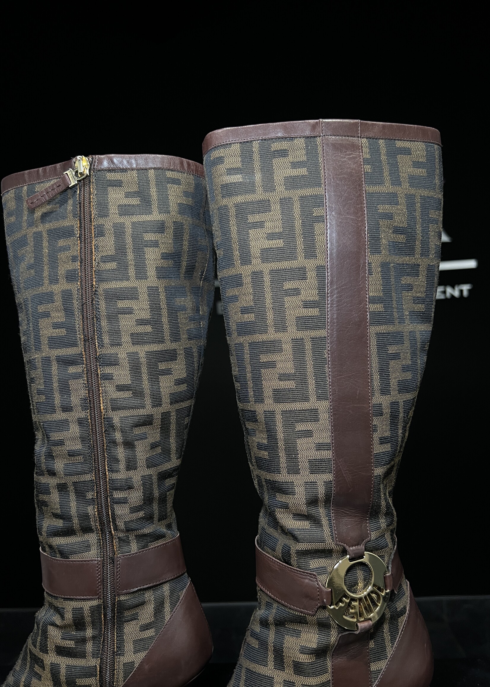 Fendi Fendi Knee High Boots - 37