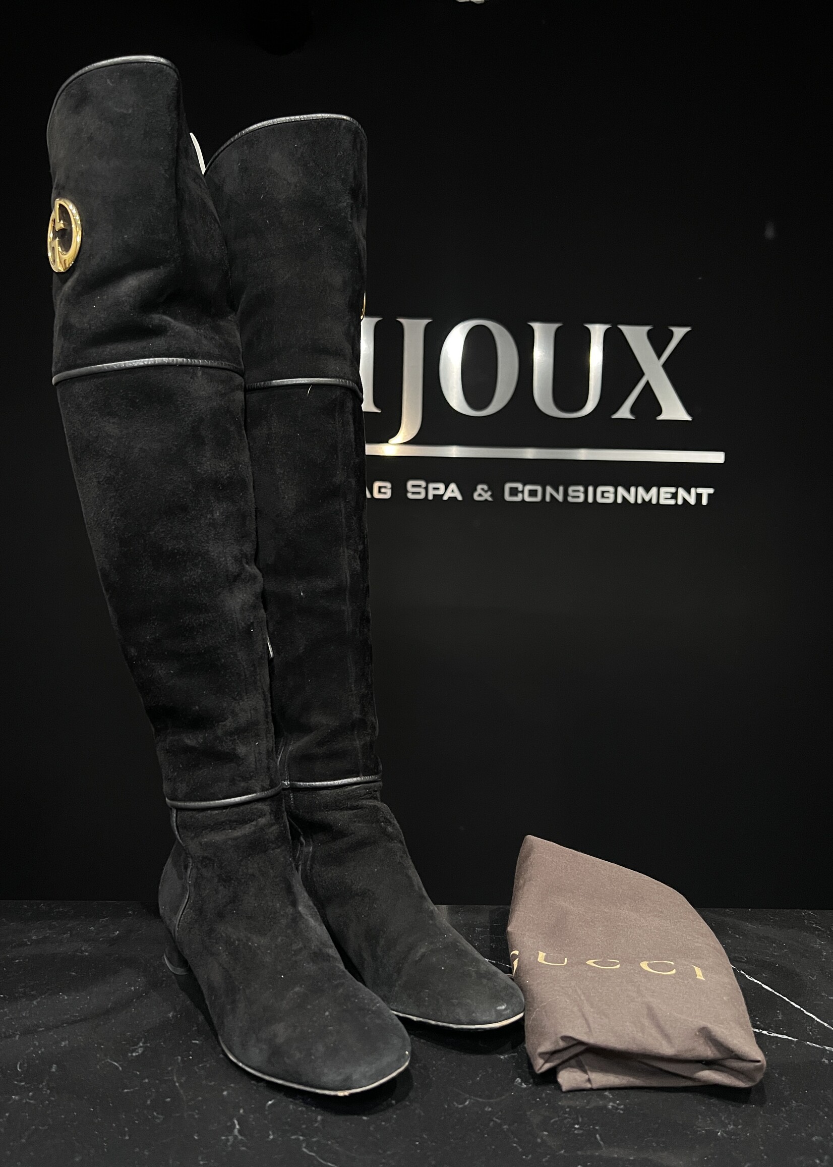 Gucci Gucci 1973 Knee Suede Boots -37