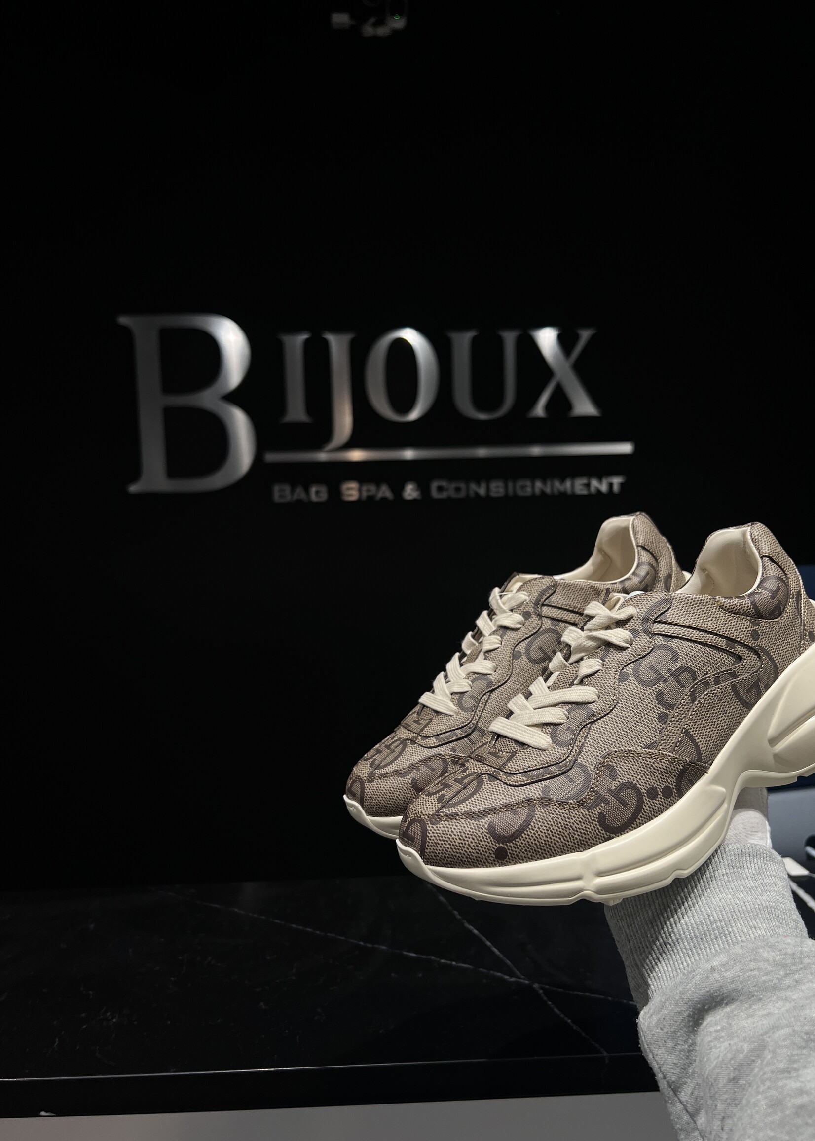 Gucci Gucci GG Rhyton Brown Canvas Sneakers -37