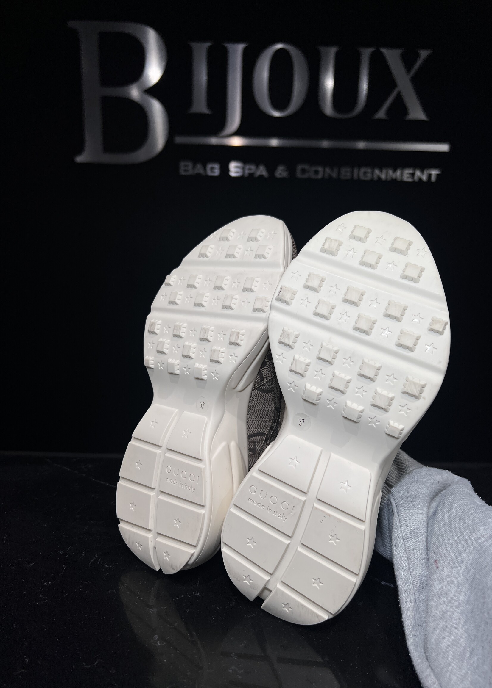 Gucci Gucci GG Rhyton Brown Canvas Sneakers -37
