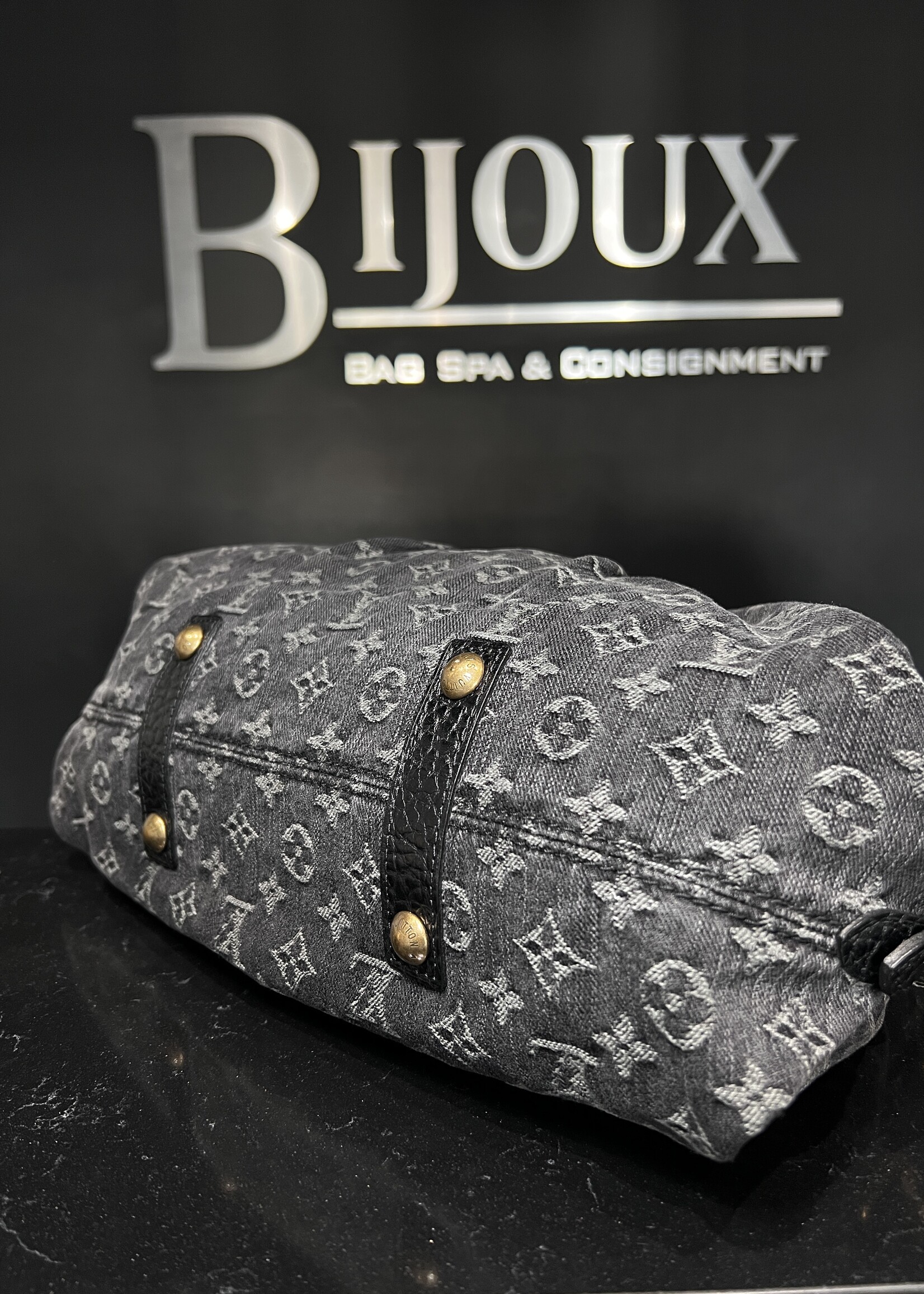 Louis Vuitton Louis Vuitton Monogram Washed Denim Neo Cabby MM