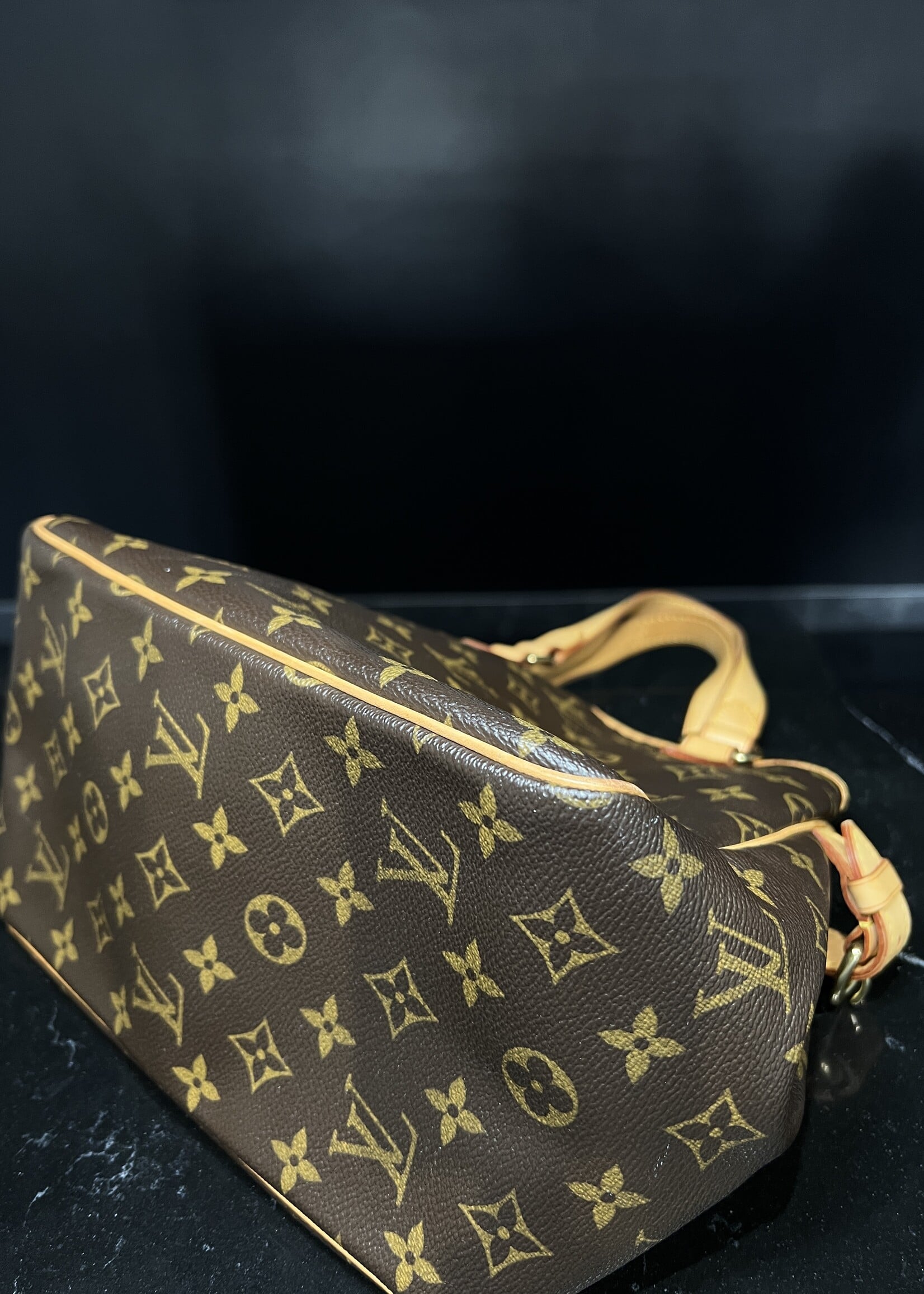 Louis Vuitton Louis Vuitton Monogram Batignolles Vertical PM