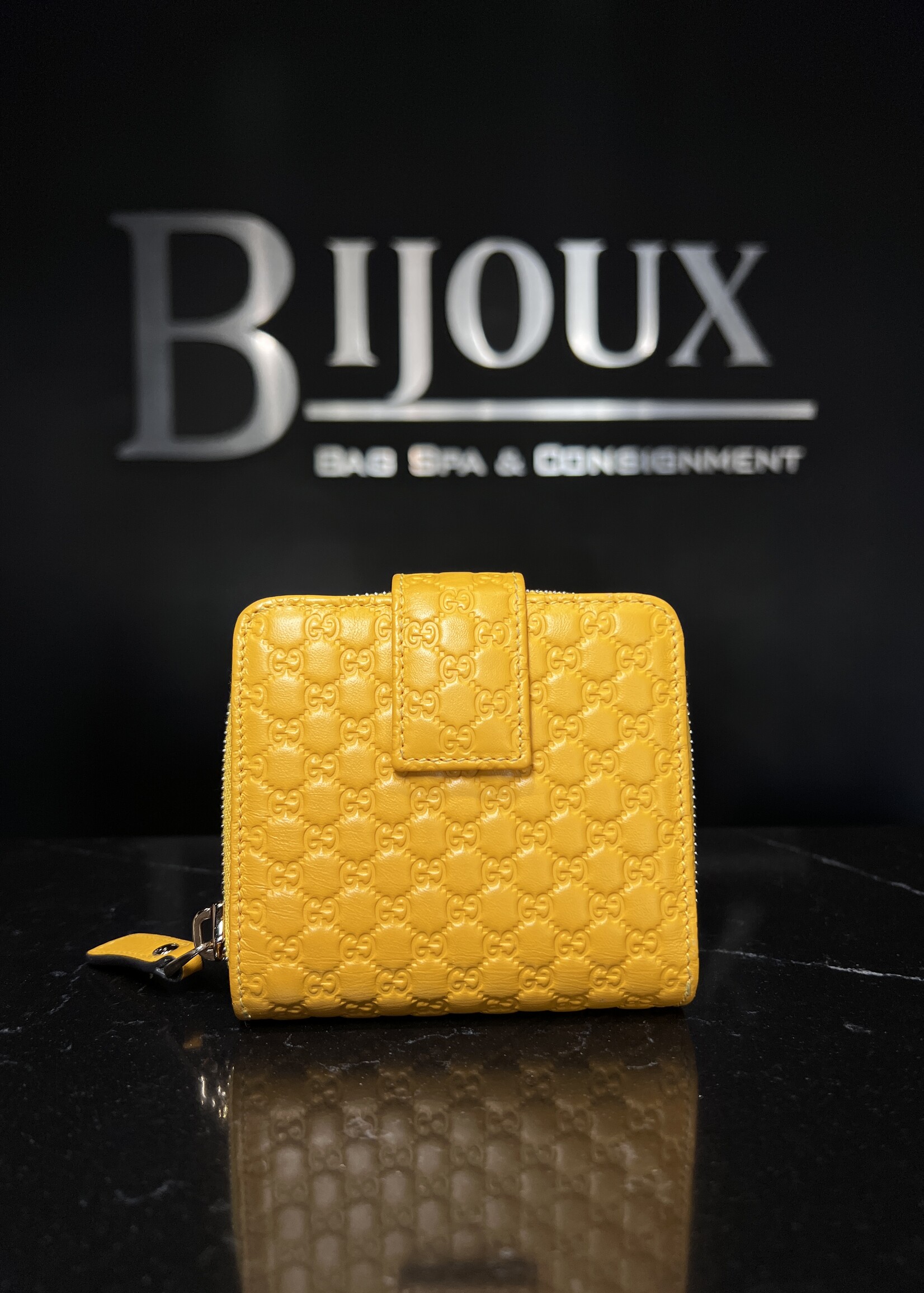 Gucci Gucci Microguccissima Compact Yellow Wallet