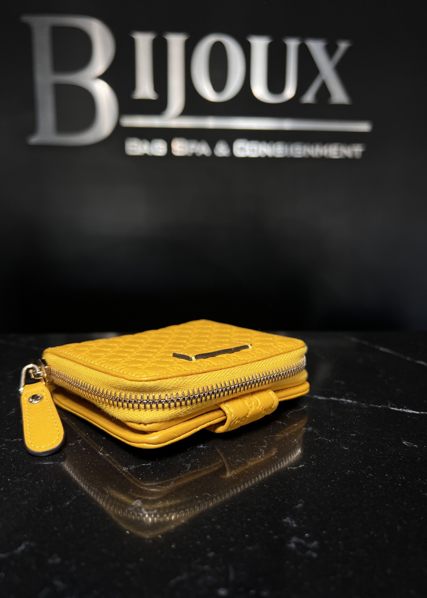 Gucci Gucci Microguccissima Compact Yellow Wallet