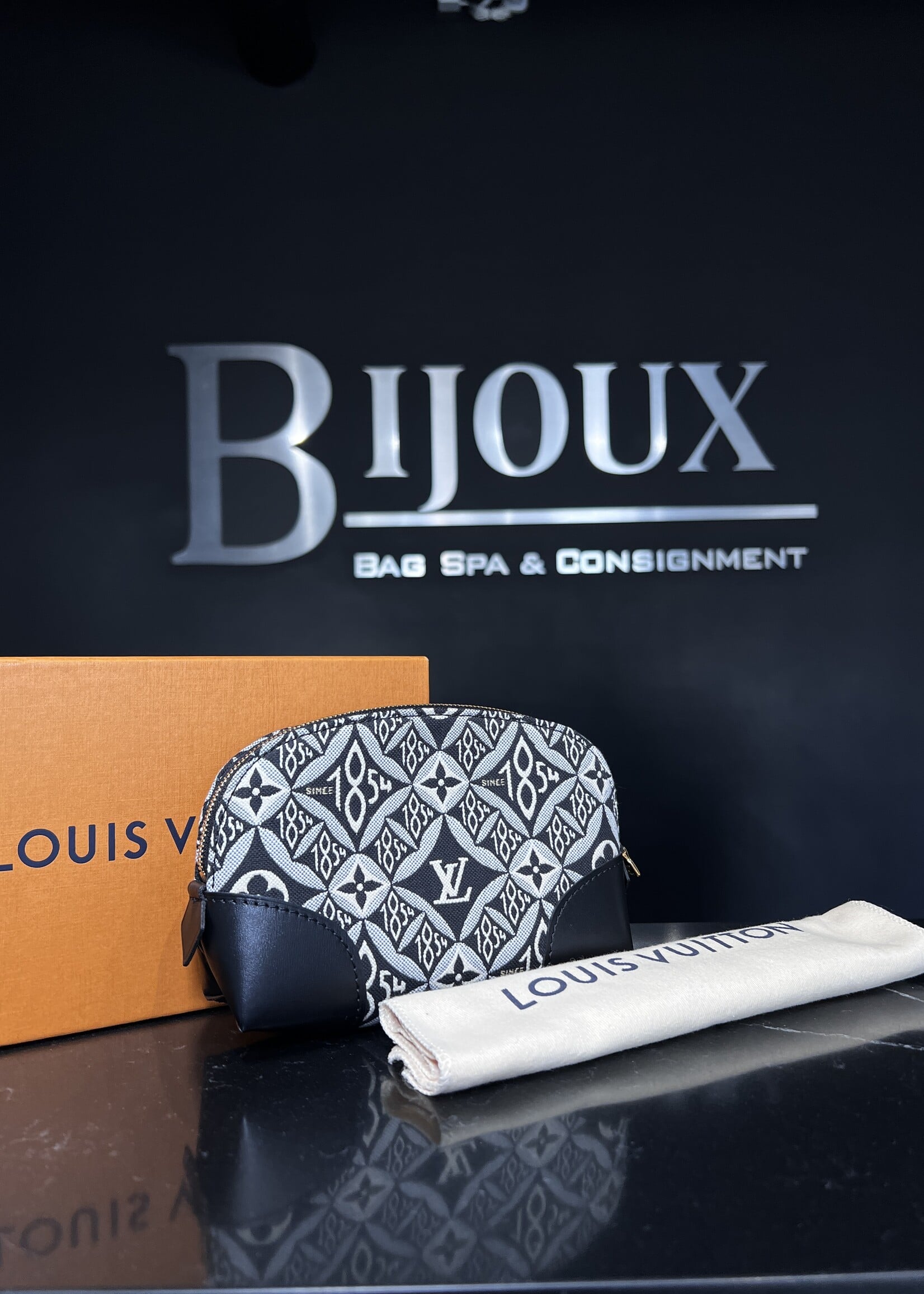 Louis Vuitton Louis Vuitton Cosmetic Pouch PM