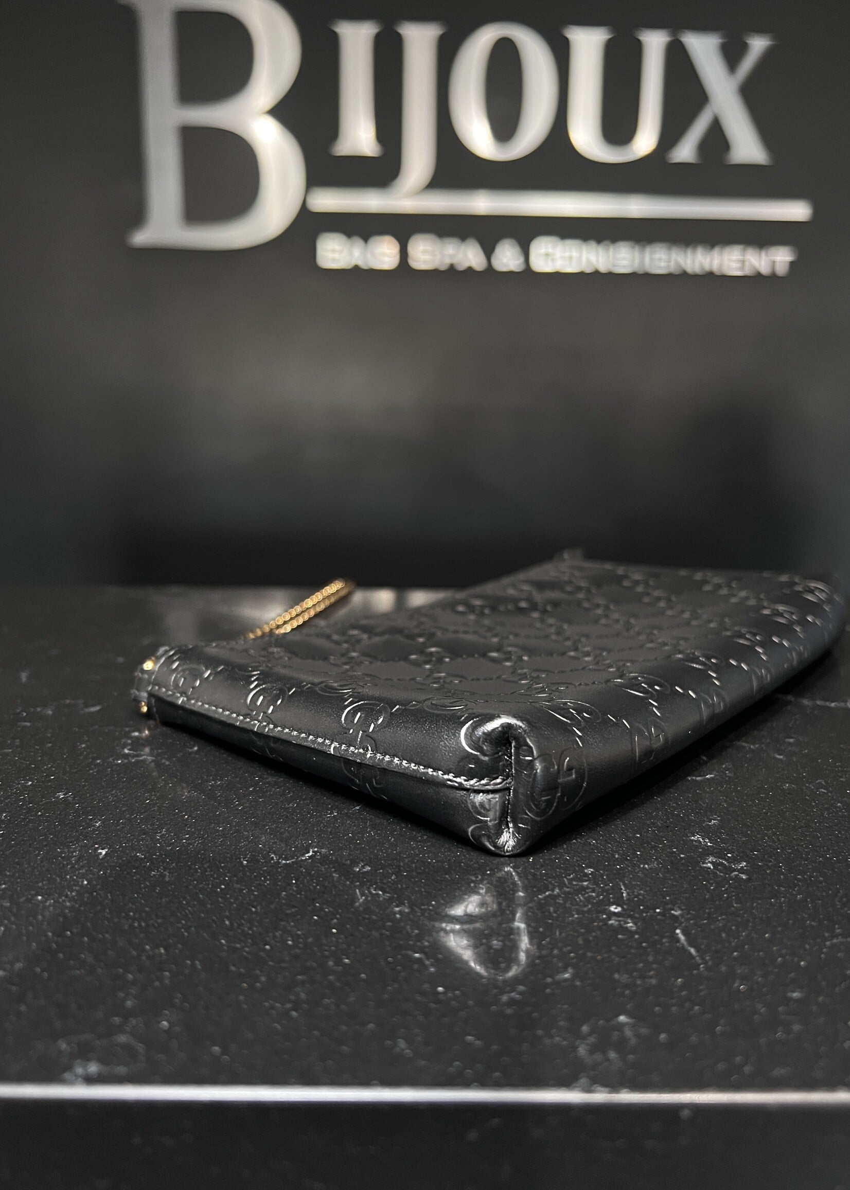 Gucci Gucci GG Signature Chain Wrist Wallet