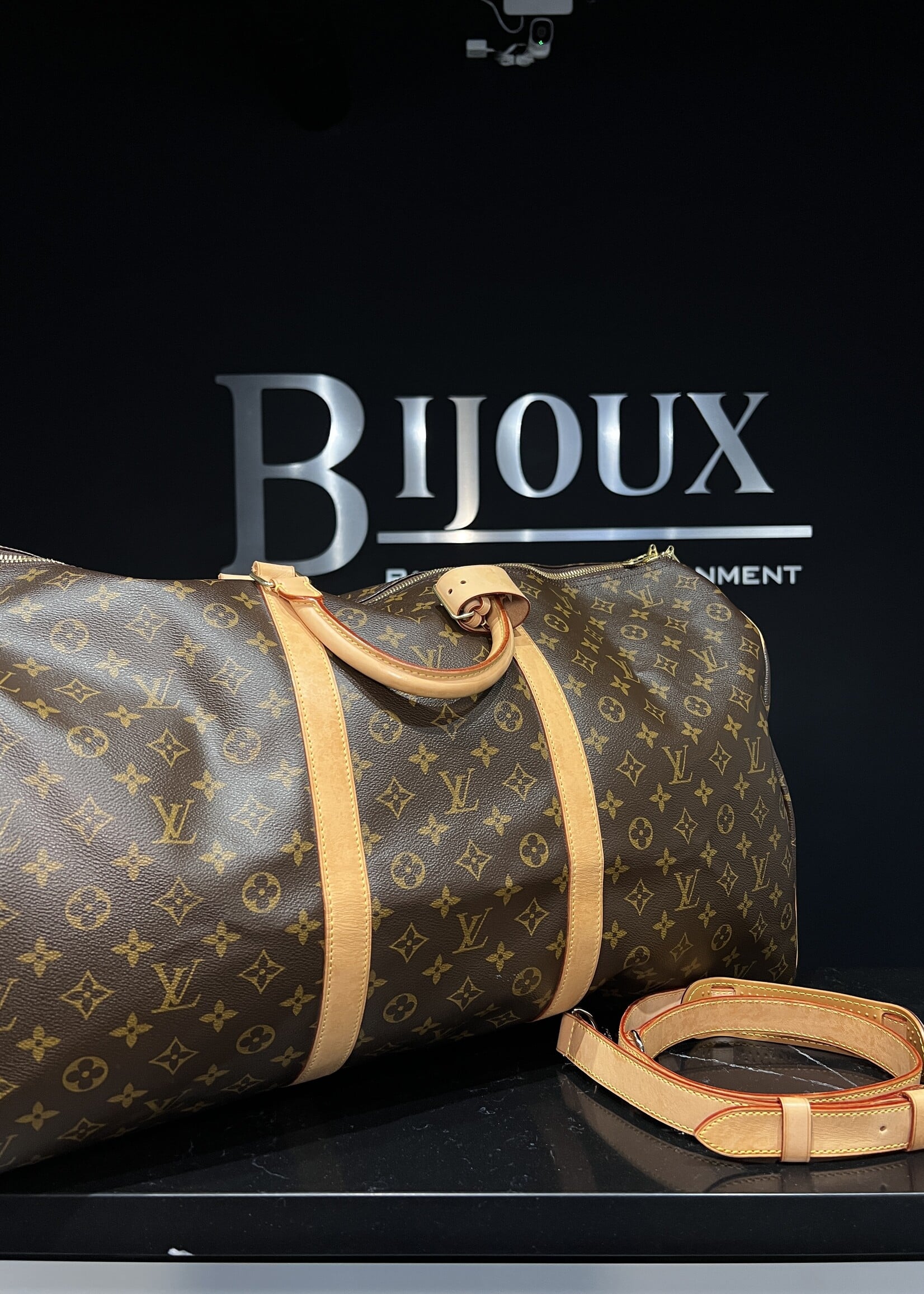 Louis Vuitton Louis Vuitton Keepall 60 Monogram Bandouliere