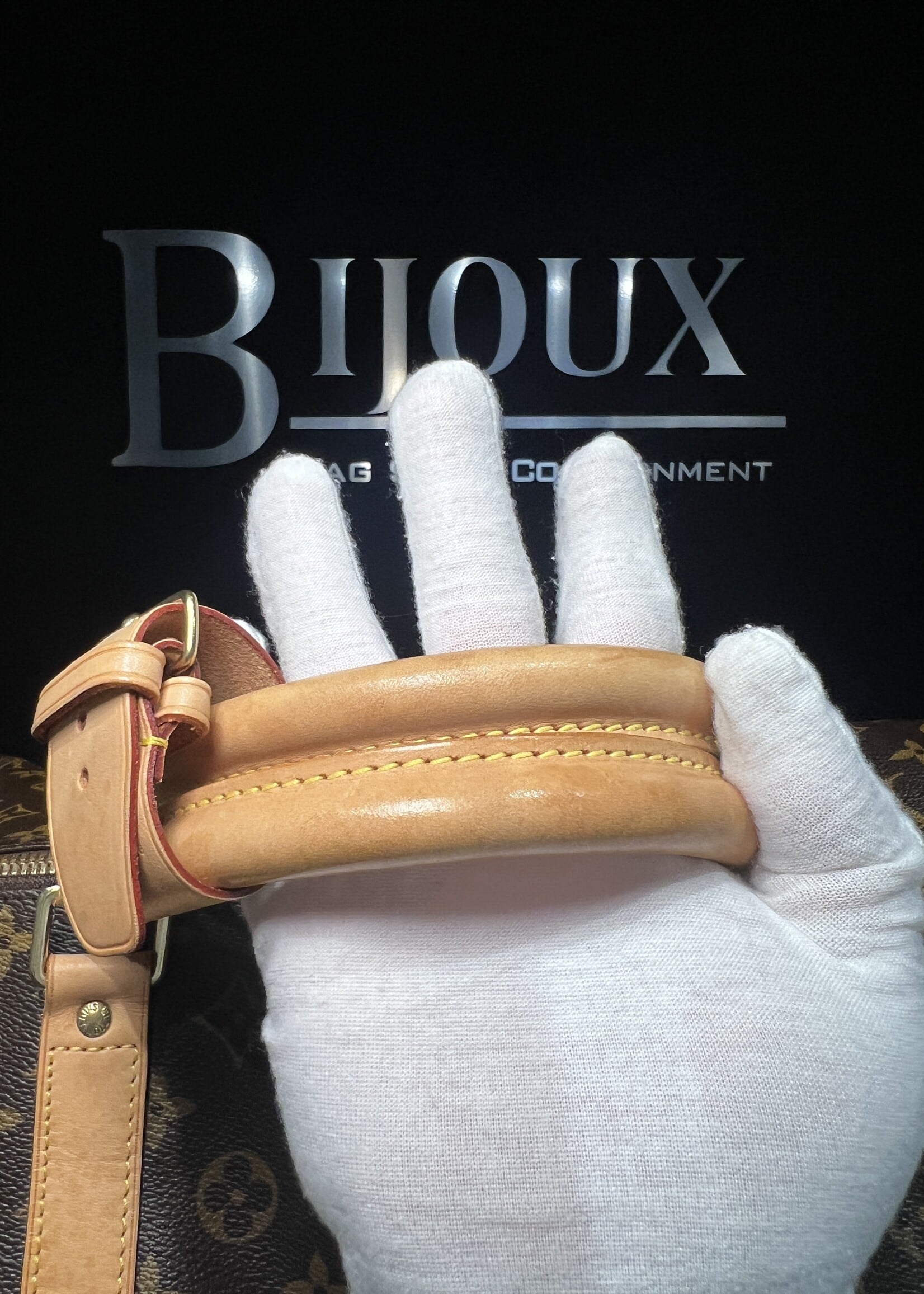 Louis Vuitton Louis Vuitton Keepall 60 Monogram Bandouliere