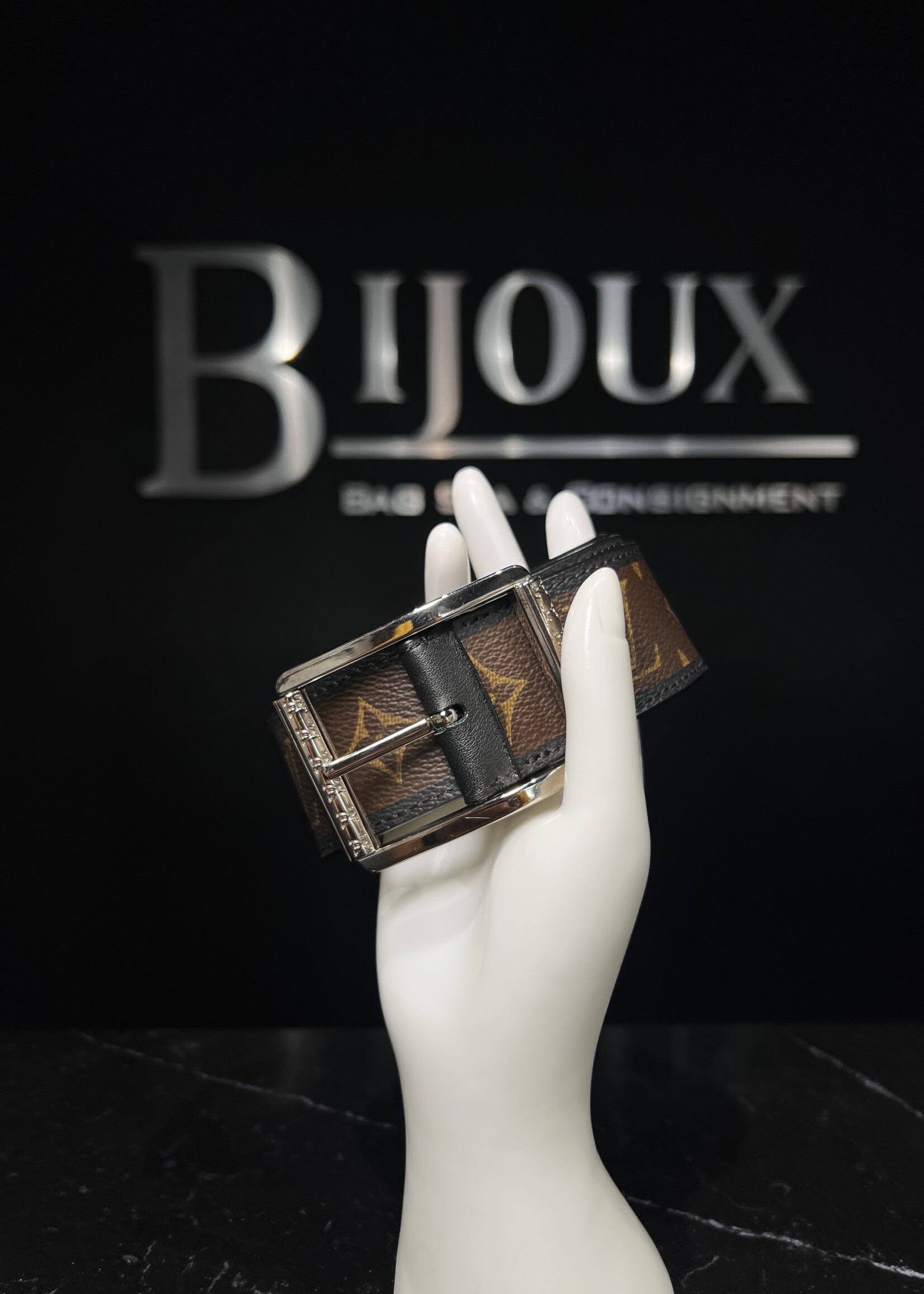 Louis Vuitton Louis Vuitton Monogram Belt - 85