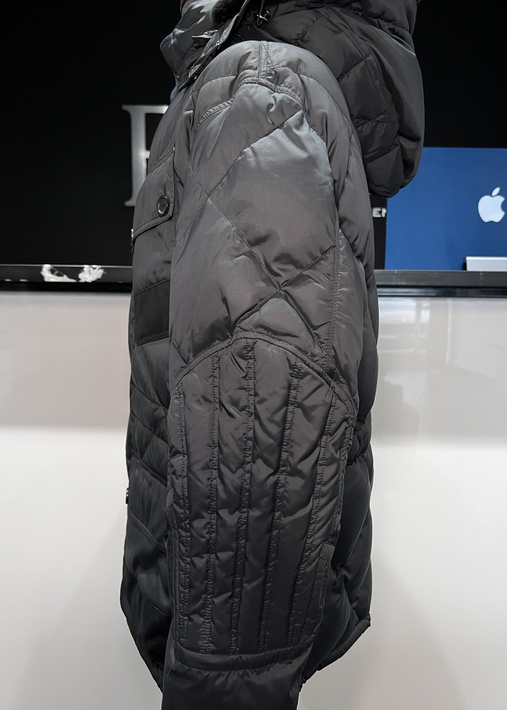 Louis Vuitton Louis Vuitton 2-Way Down Puffer -48