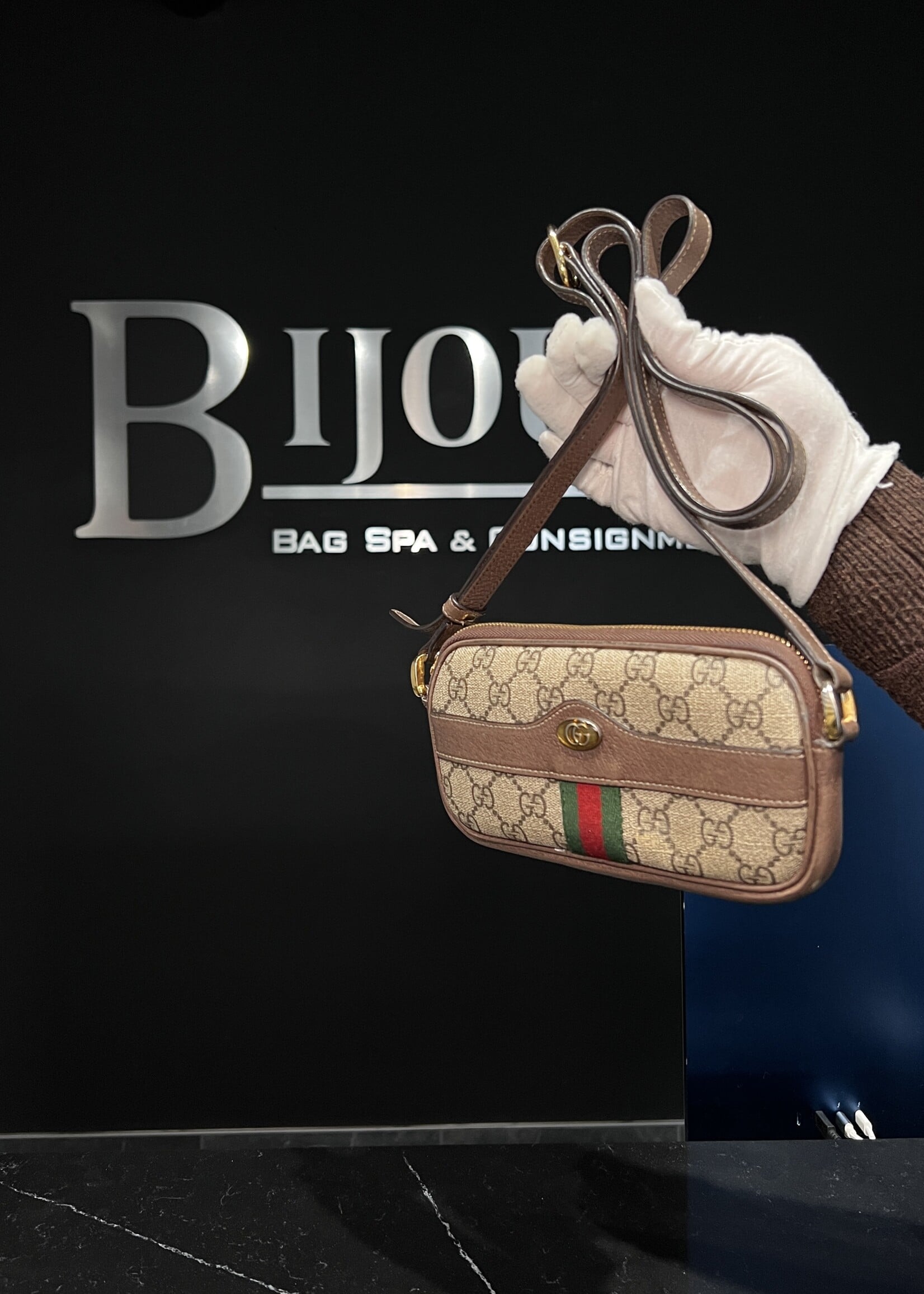 Gucci Gucci GG Supreme Mini Ophidia Crossbody