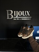 Louis Vuitton Louis Vuitton Front Row Sneakers - 38