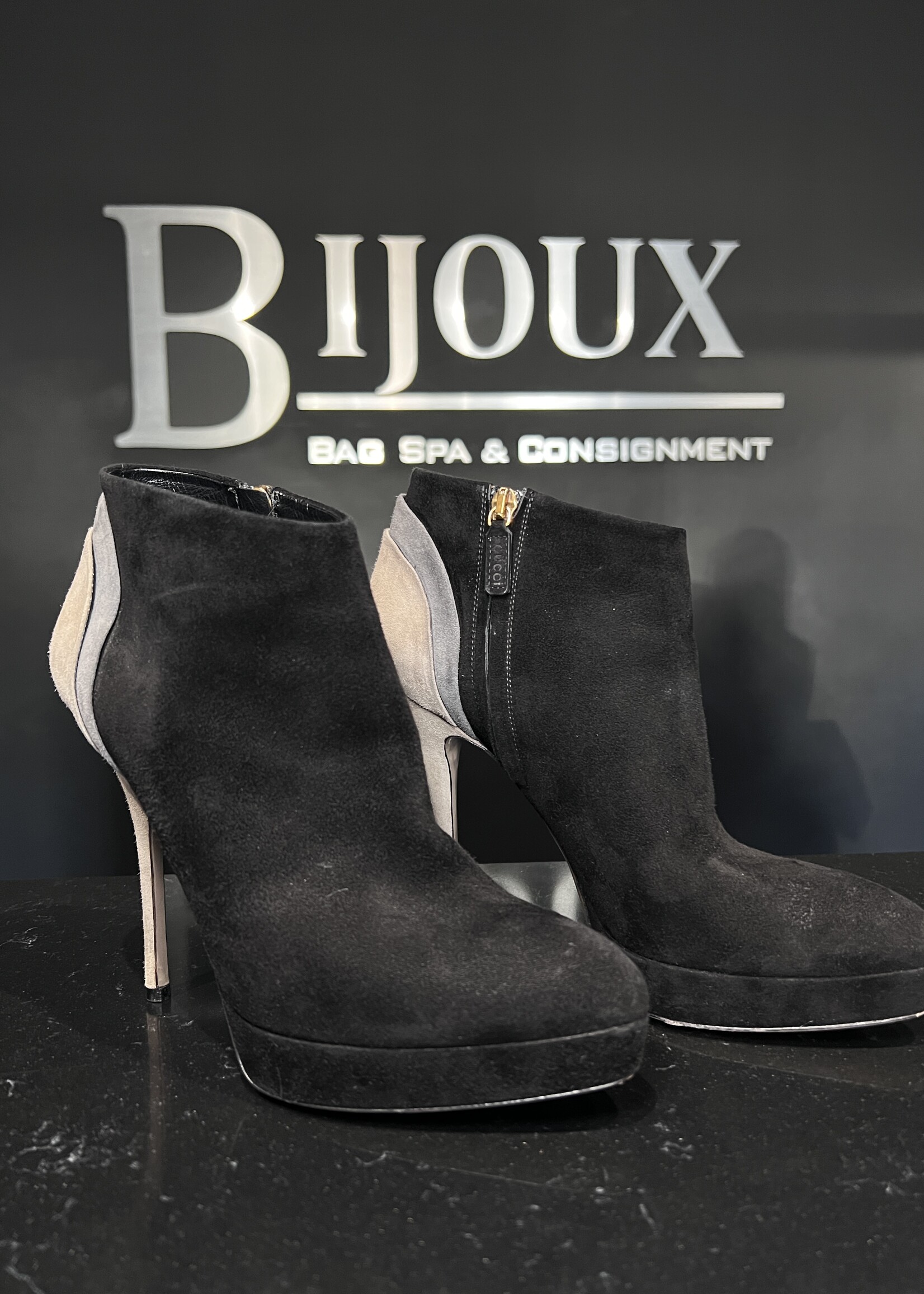 Gucci Gucci Black Suede Stiletto Ankle Heels - 38.5