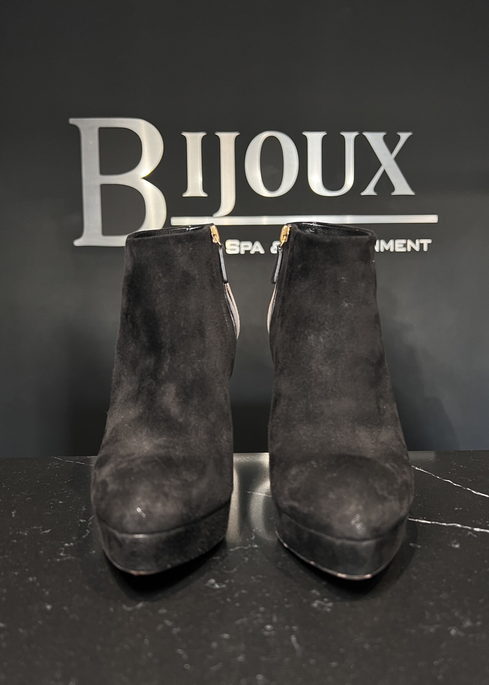 Gucci Gucci Black Suede Stiletto Ankle Heels - 38.5