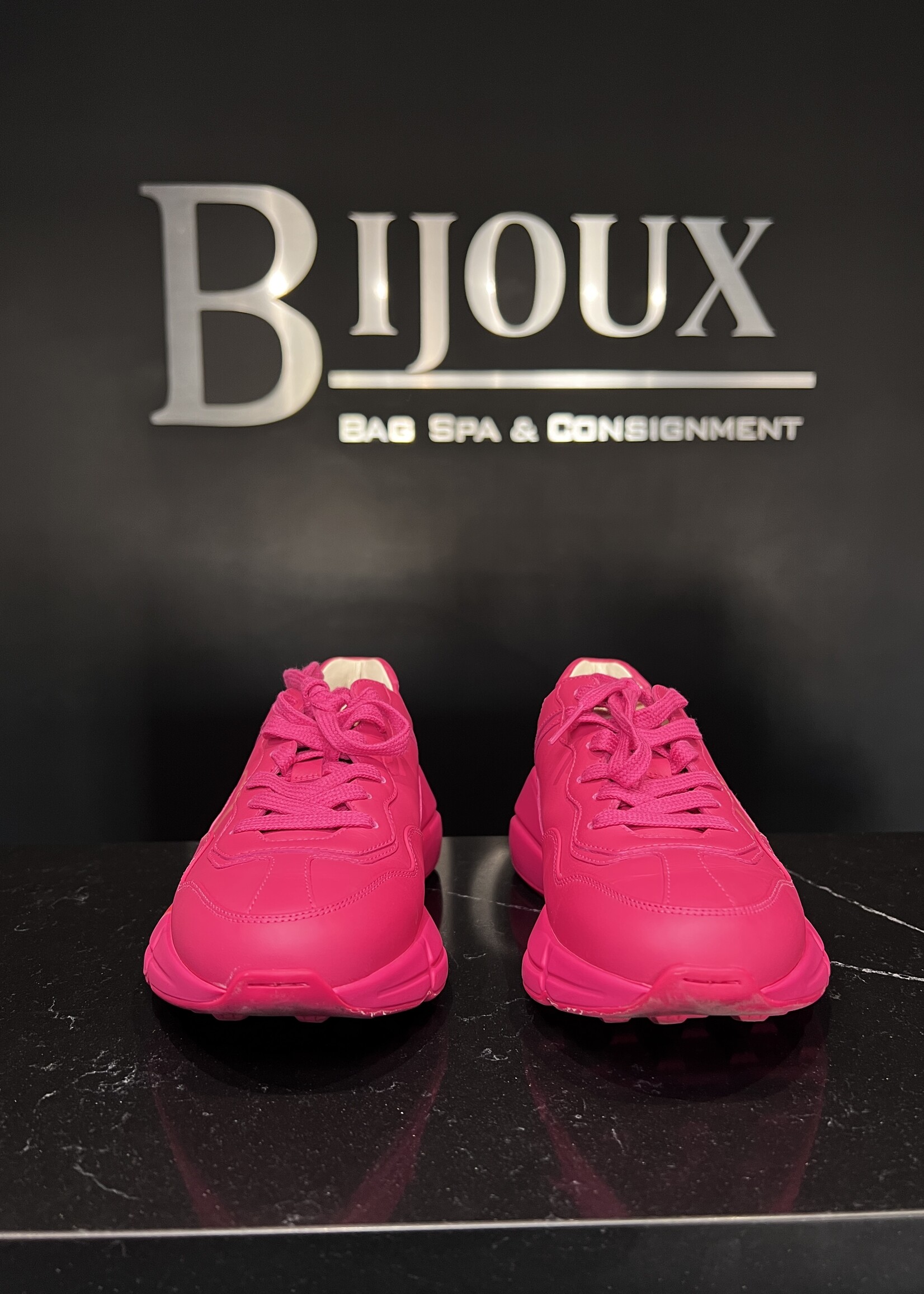 Gucci Gucci Pink Rhyton Sneakers - 37.5