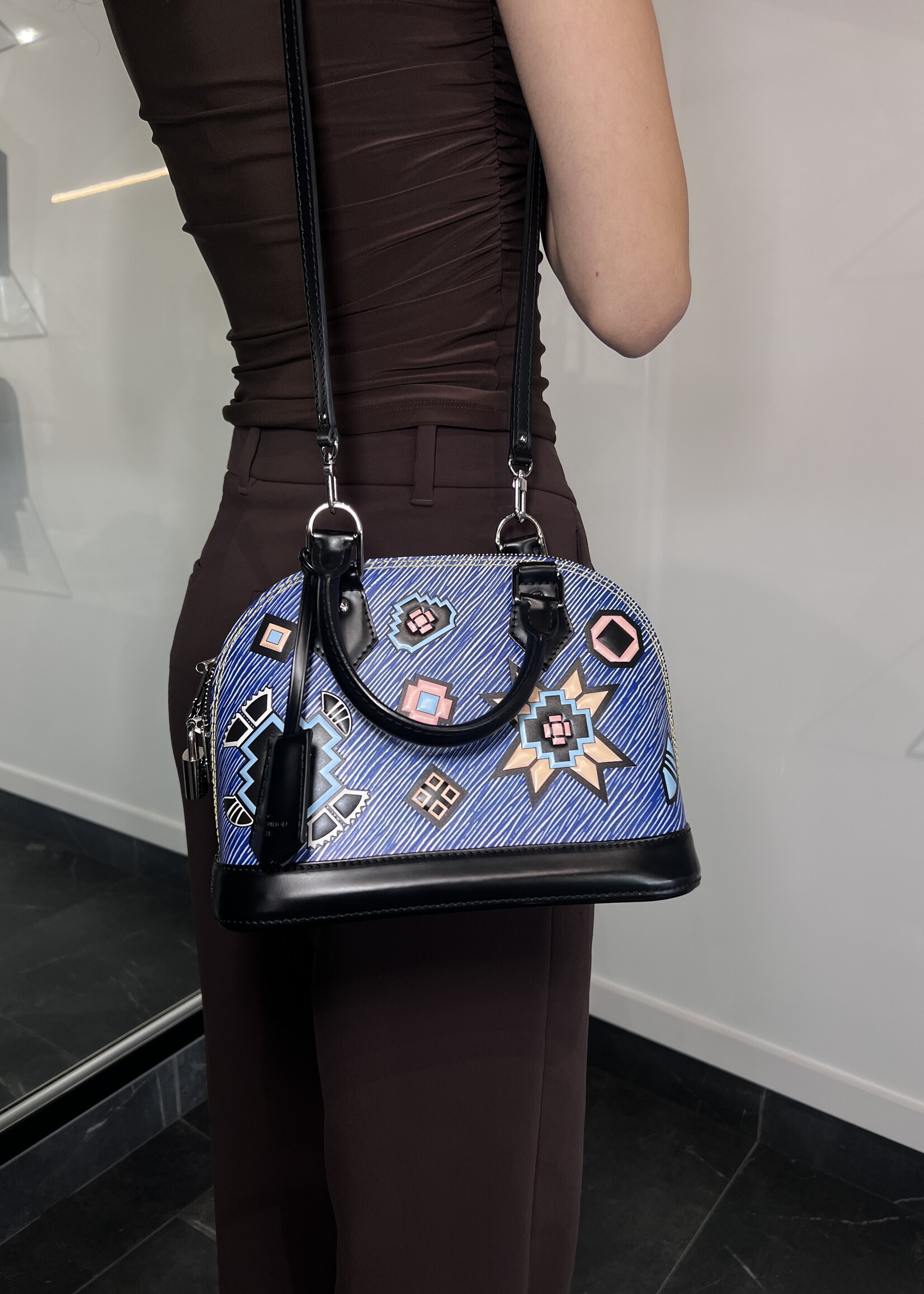 Louis Vuitton Louis Vuitton Epi Aztèque Alma BB