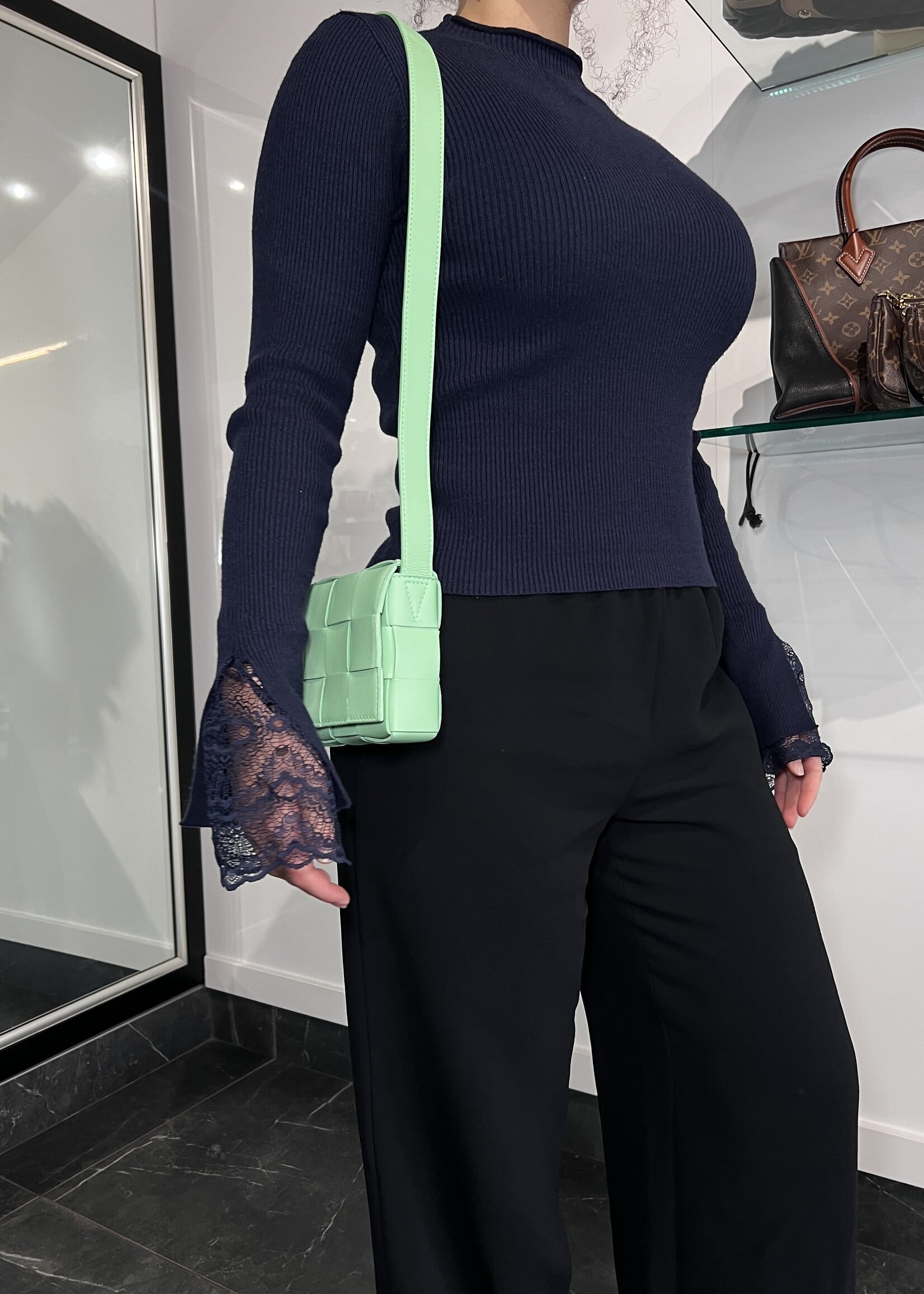 Bottega Veneta Bottega Veneta Mini Intrecciato Cassette Crossbody