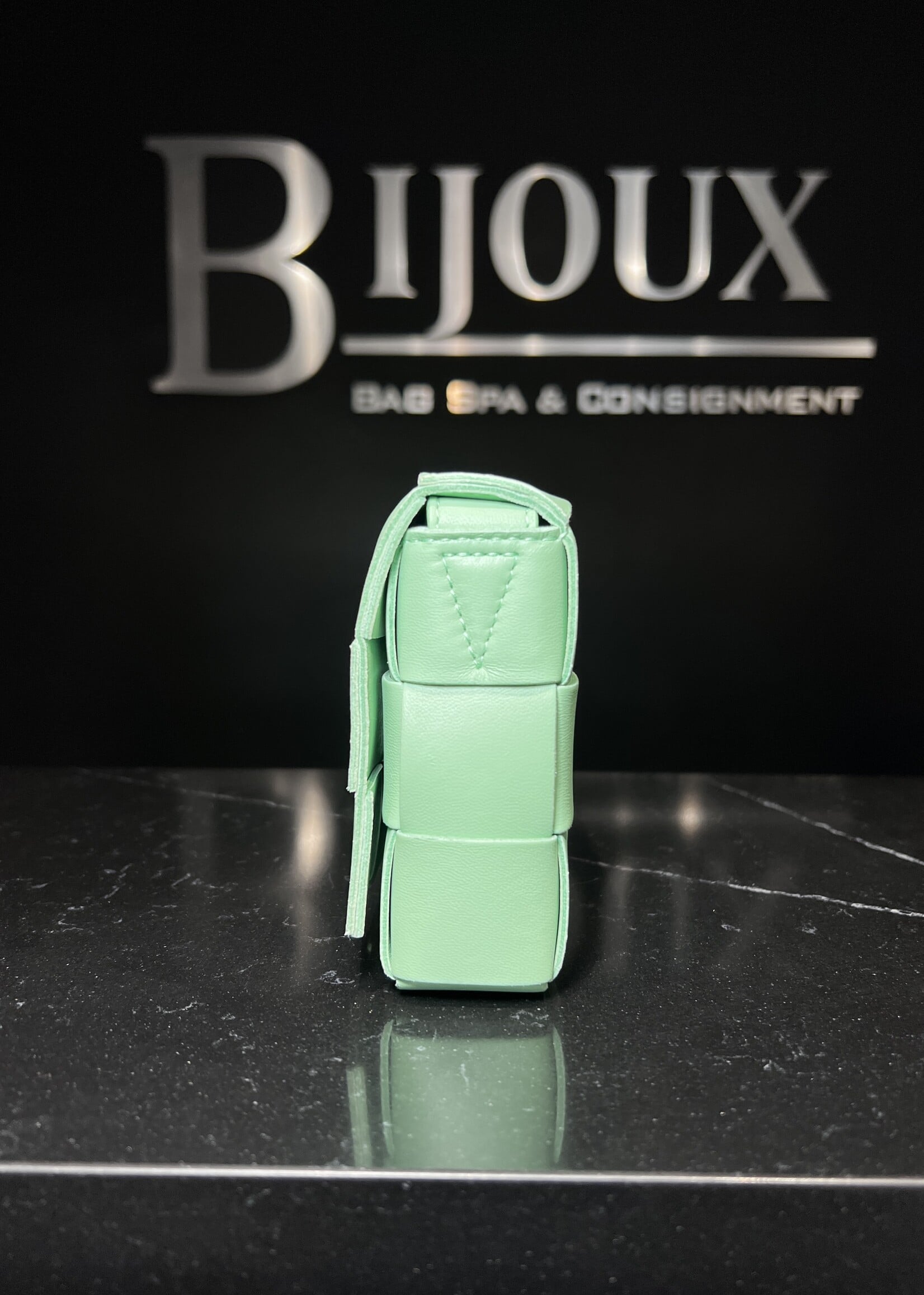 Bottega Veneta Bottega Veneta Mini Intrecciato Cassette Crossbody