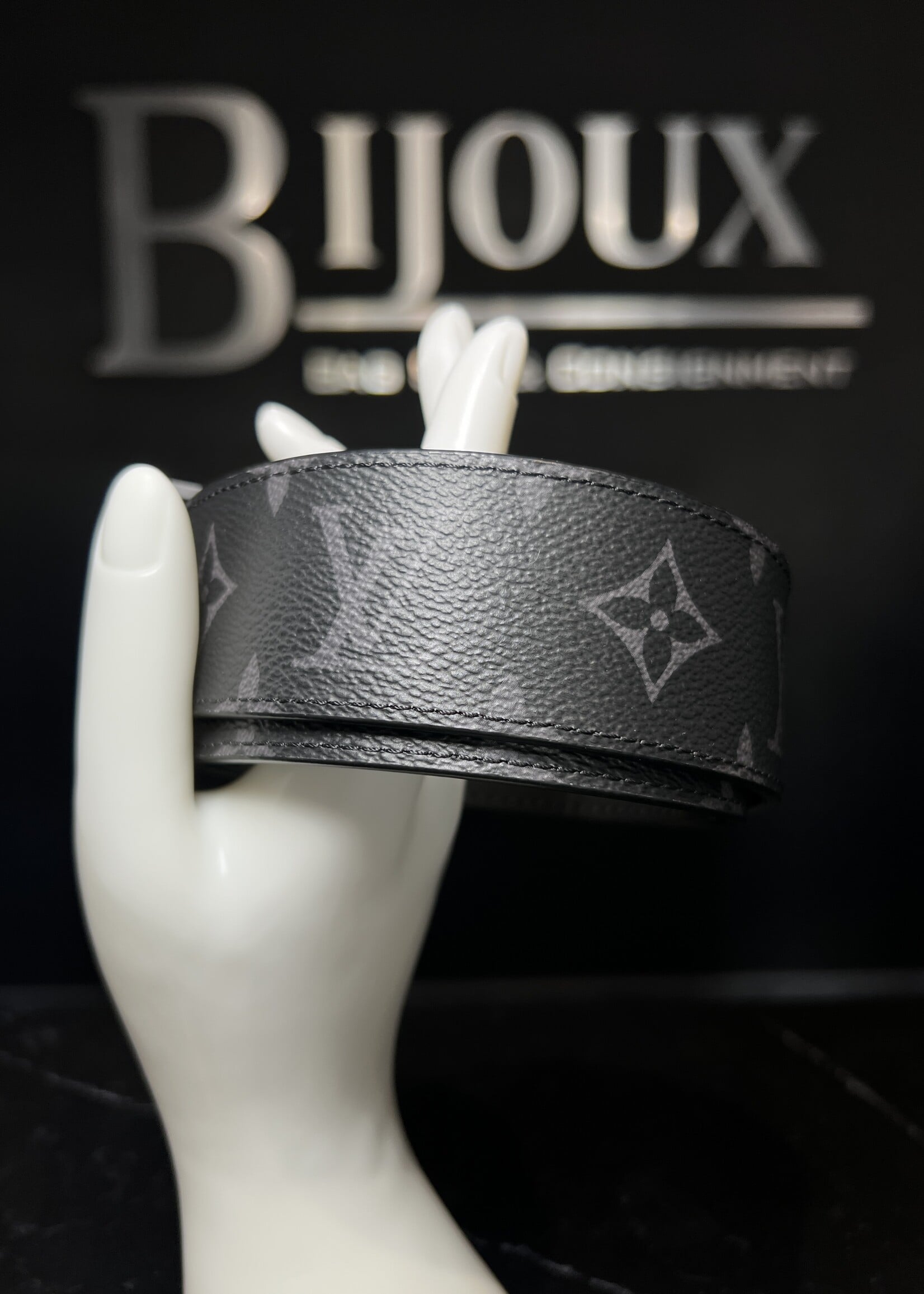 Louis Vuitton Louis Vuitton Monogram Eclipse Matte Black LV Initiales Belt 85
