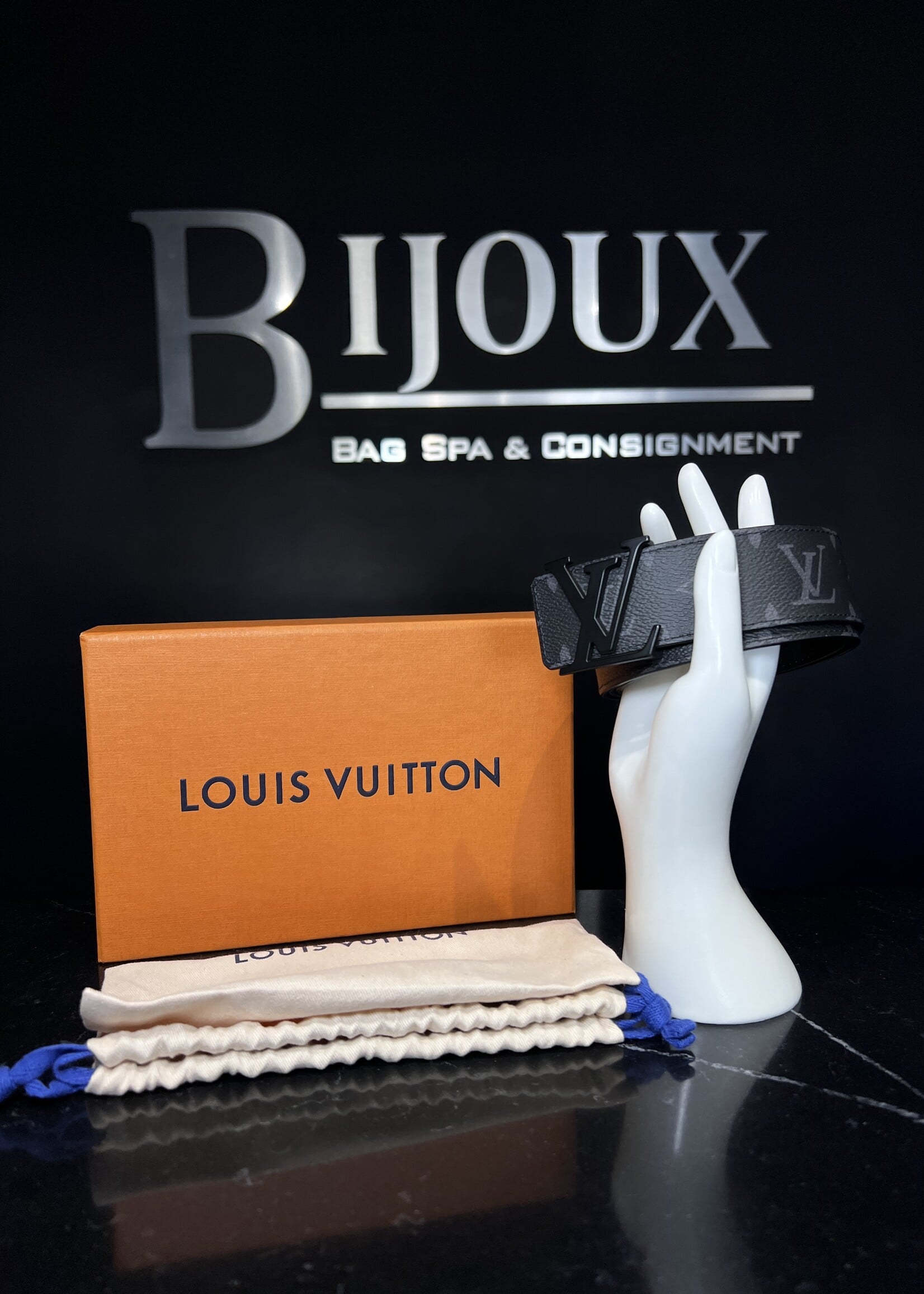 Louis Vuitton Louis Vuitton Monogram Eclipse Matte Black LV Initiales Belt 85