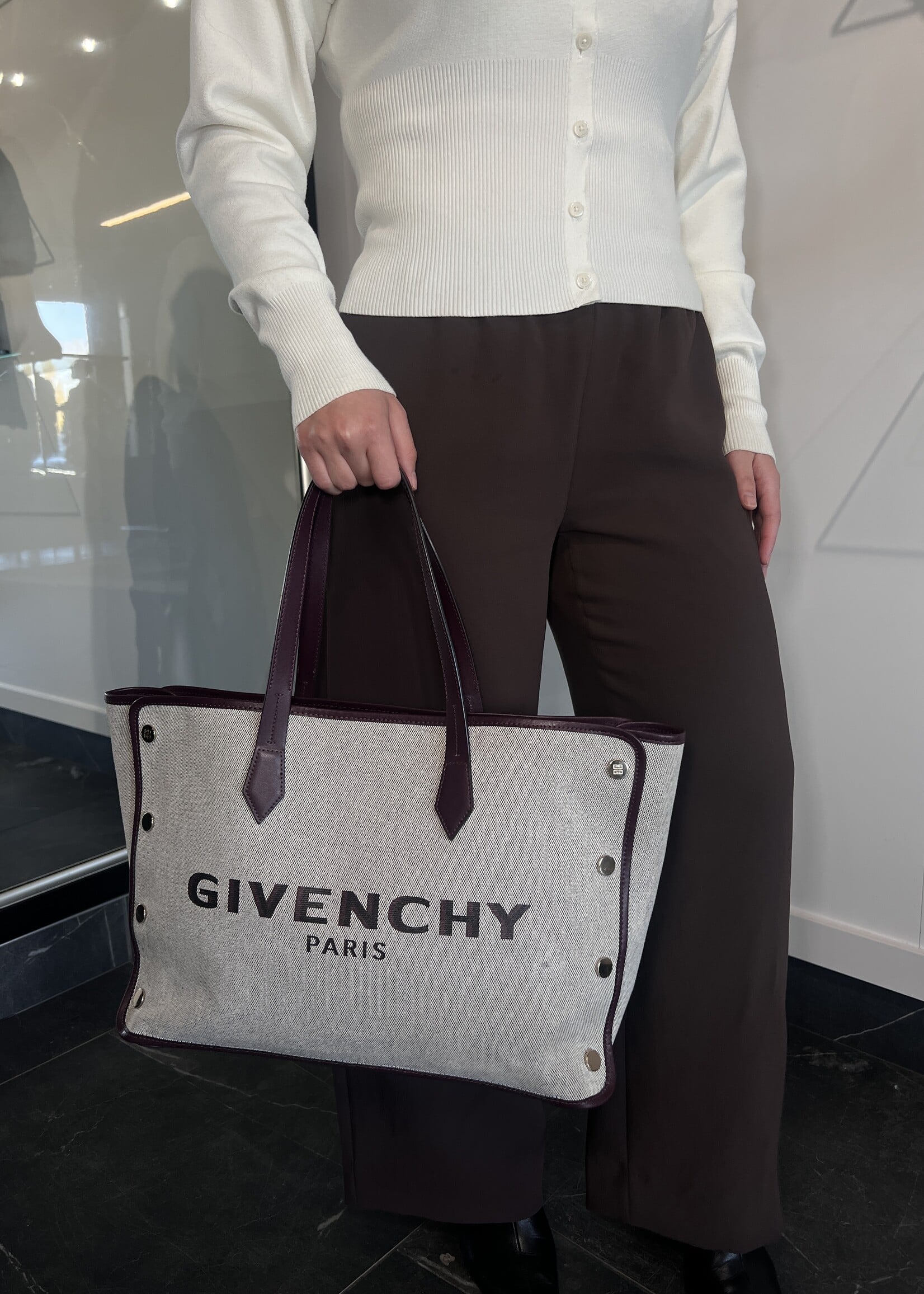 Givenchy Givenchy Medium Bond Shopper Tote