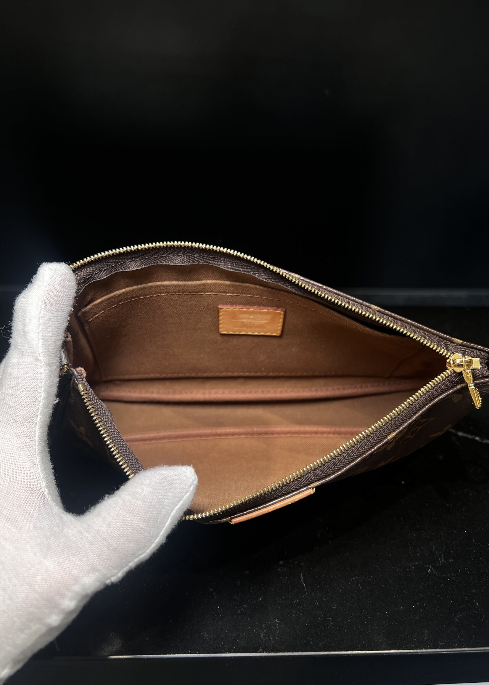 Louis Vuitton Louis Vuitton Monogram Multi Pochette