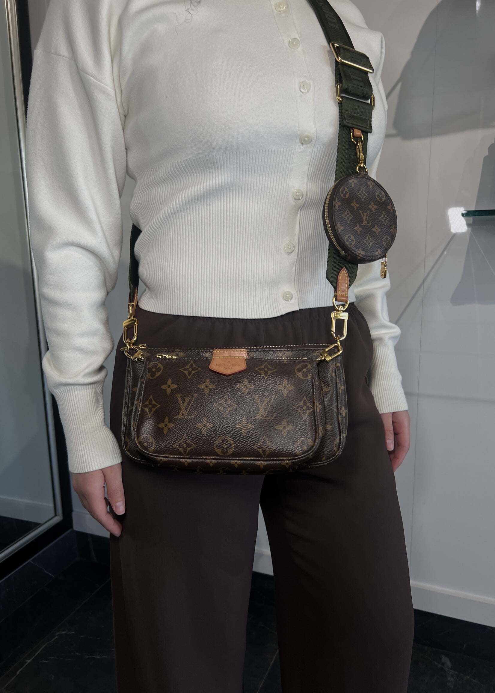 Louis Vuitton Louis Vuitton Monogram Multi Pochette