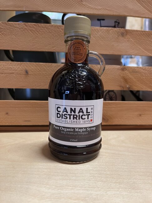 Hogan's Homestead 250ml Dark Maple Syrup Canal District
