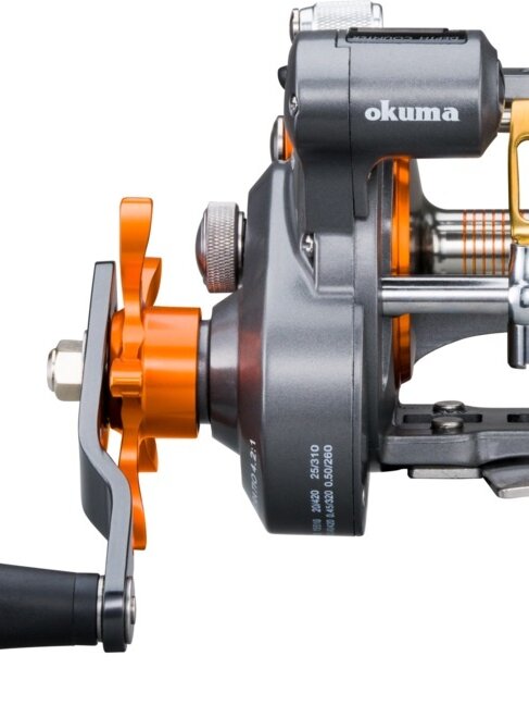 Okuma Cold Water 300-Size Left Hand Linecounter Star Drag Reel