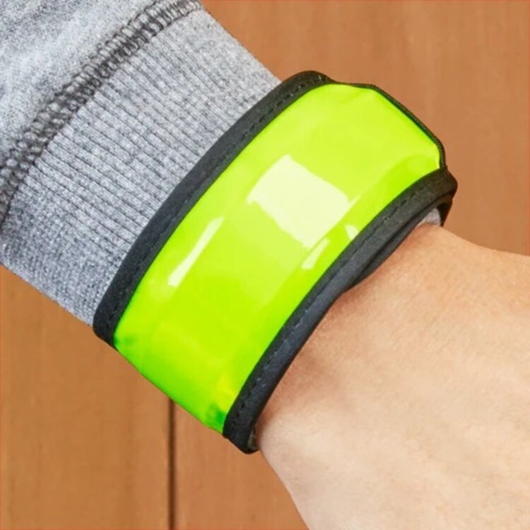 KIKKERLAND Light-Up Slap Band