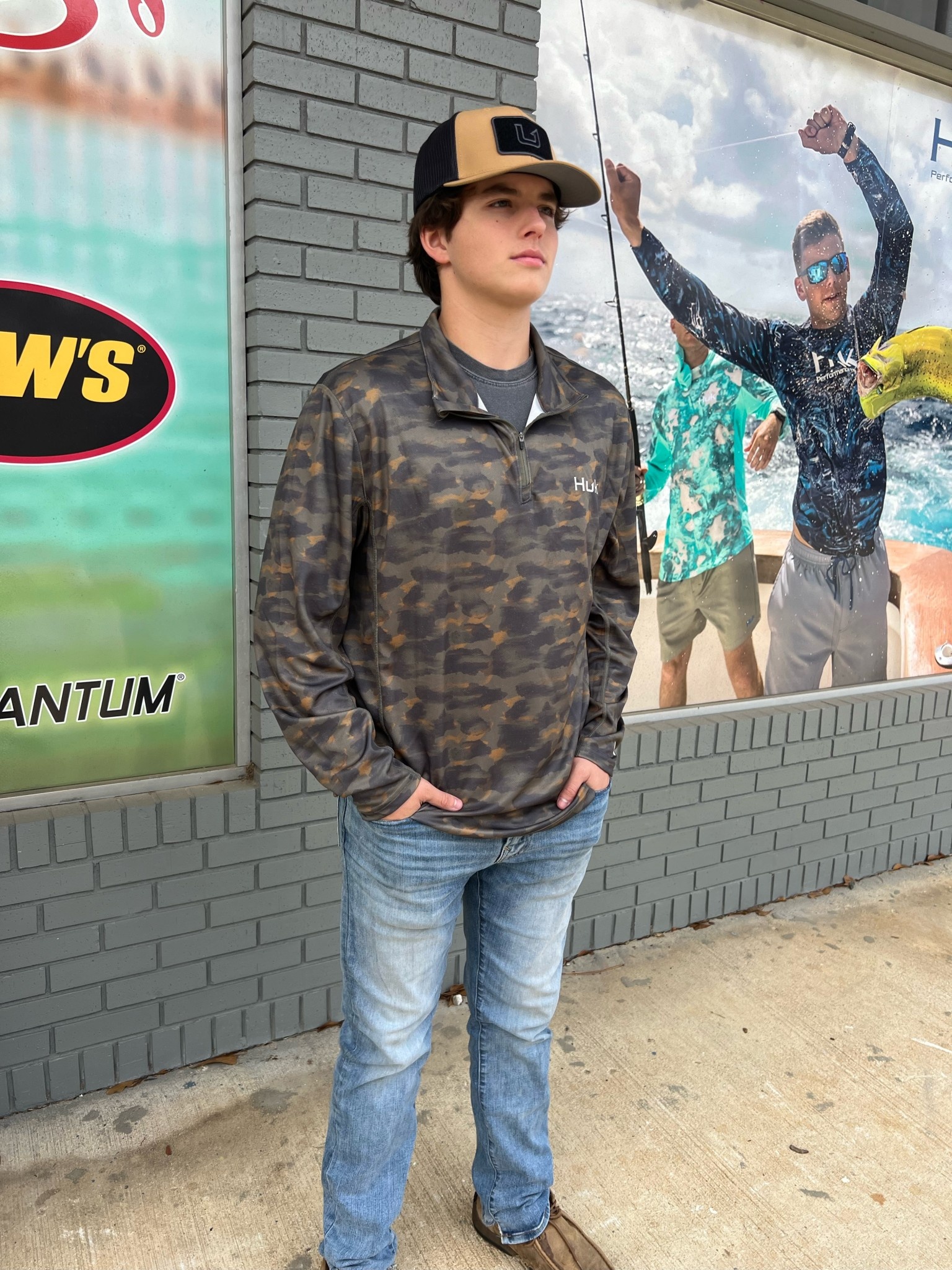 HUK MOSS CAMDEN COLDFRONT 1/4 ZIP PULLOVER Rugged Shoal Outfitters