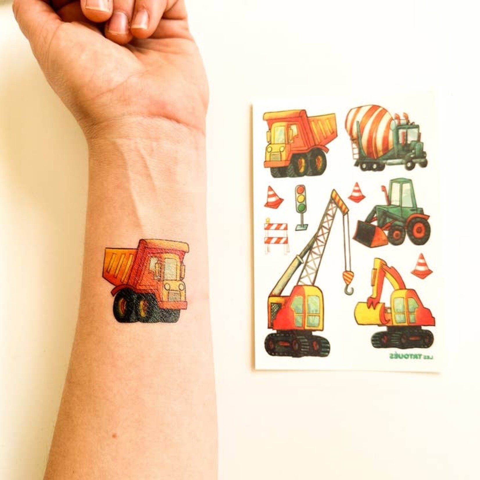 LES TATOUES LES TATOUES TEMPORARY TATTOO