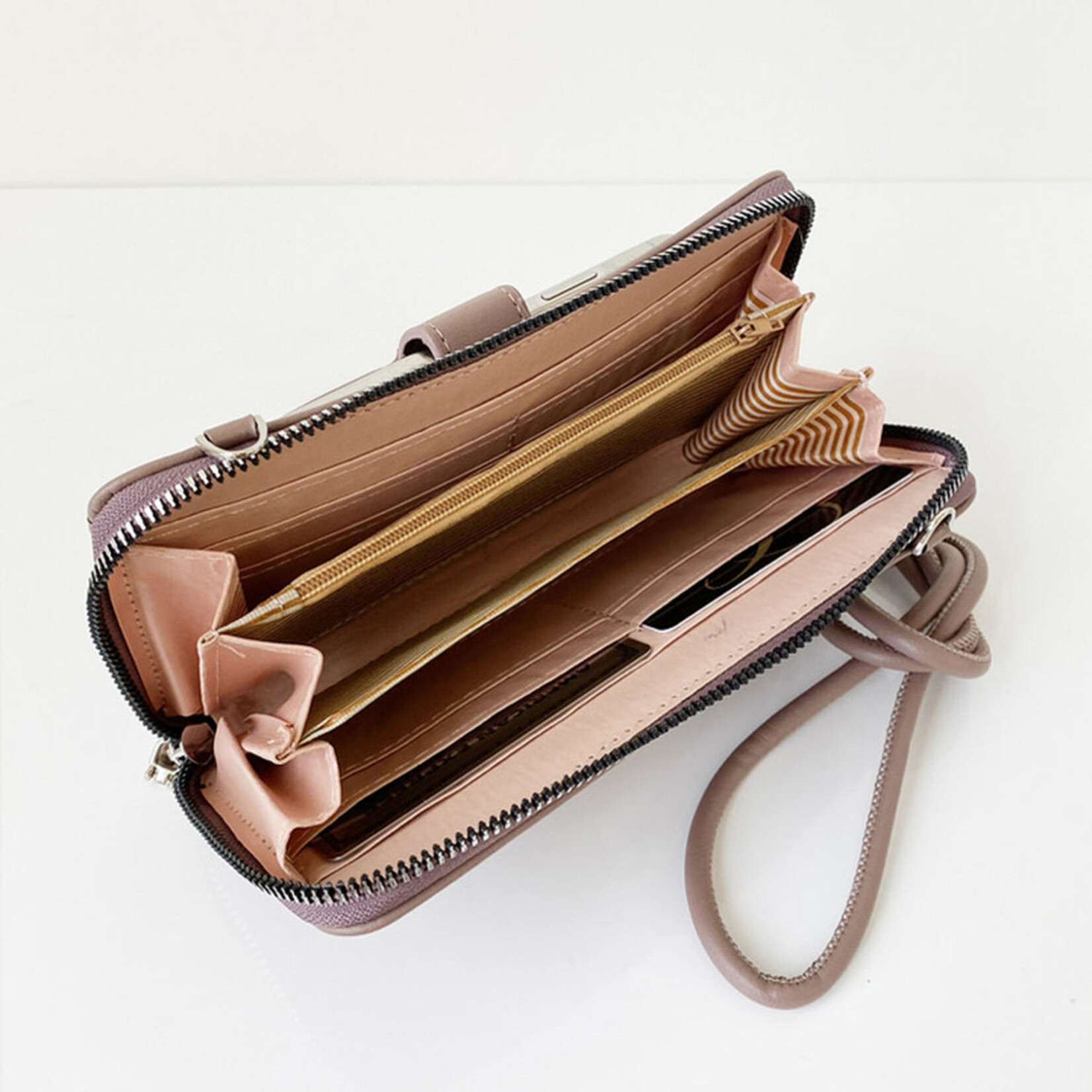 Caracol UNBOUTIQUED CARACOL WALLET PURSE PINK