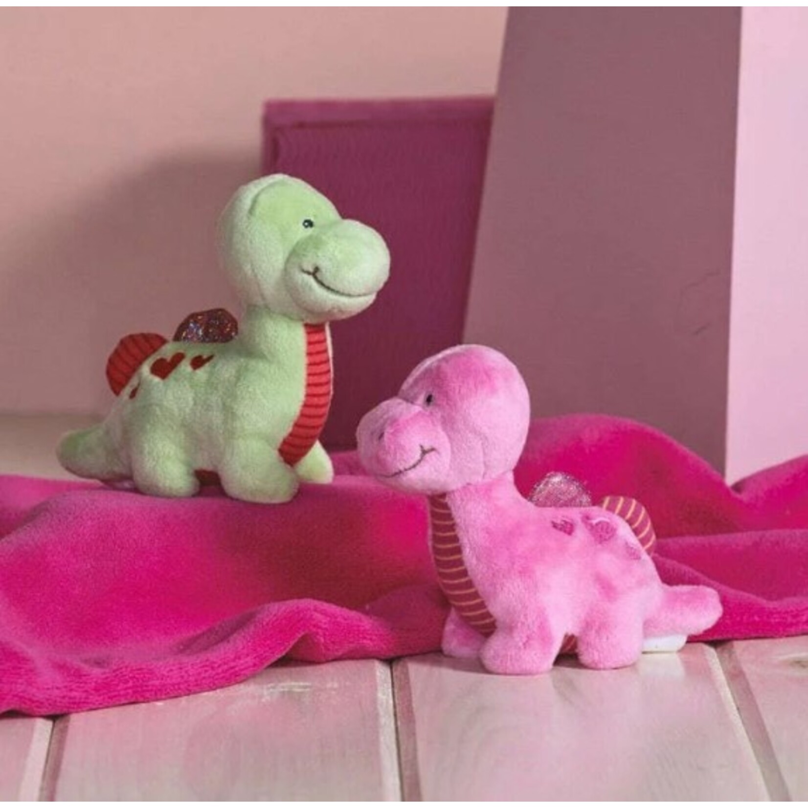 MARY MEYER MARY MEYER LOVEY DOVEY DINO 5"