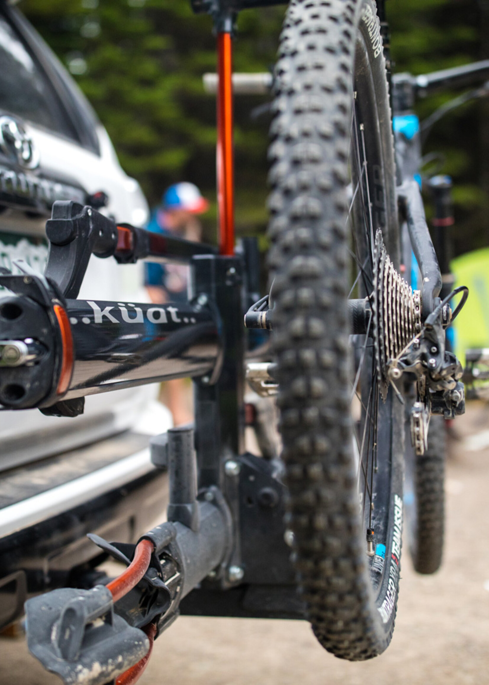 Kuat Kuat NV 2.0 Hitch Bike Rack - 2-Bike 2 Receiver Metallic Black/Chrome