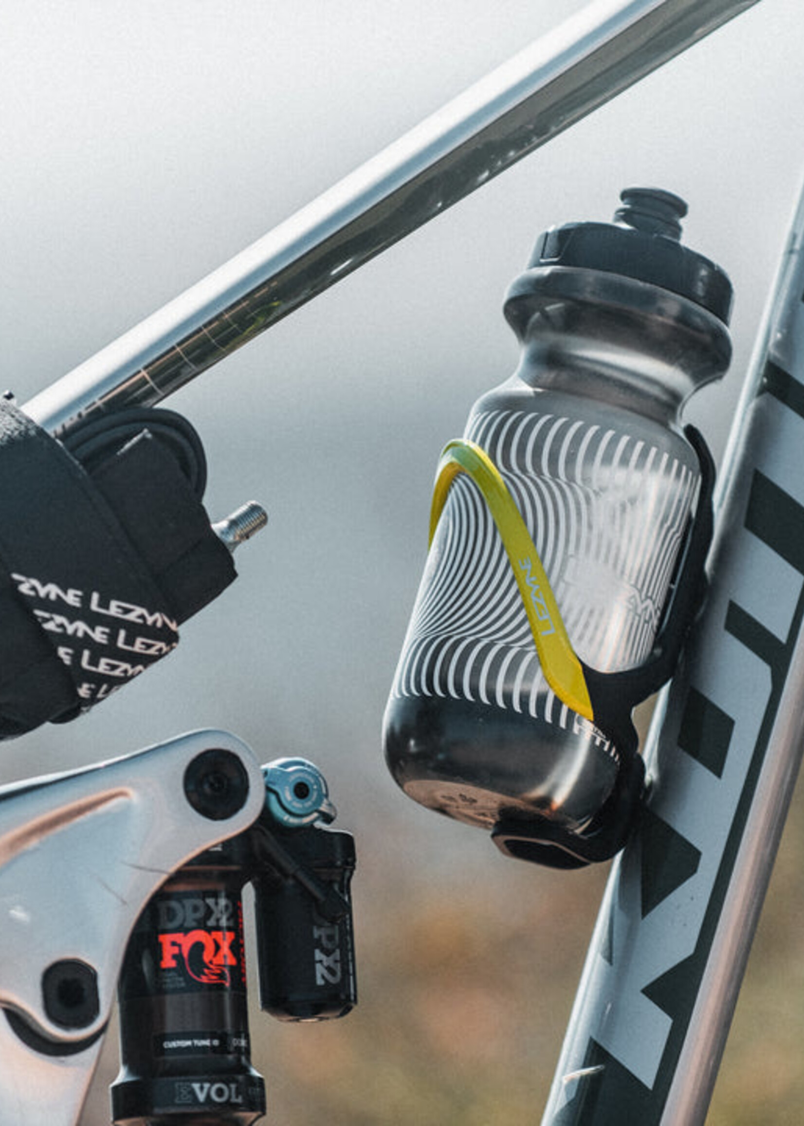 Lezyne MATRIX TEAM CAGE