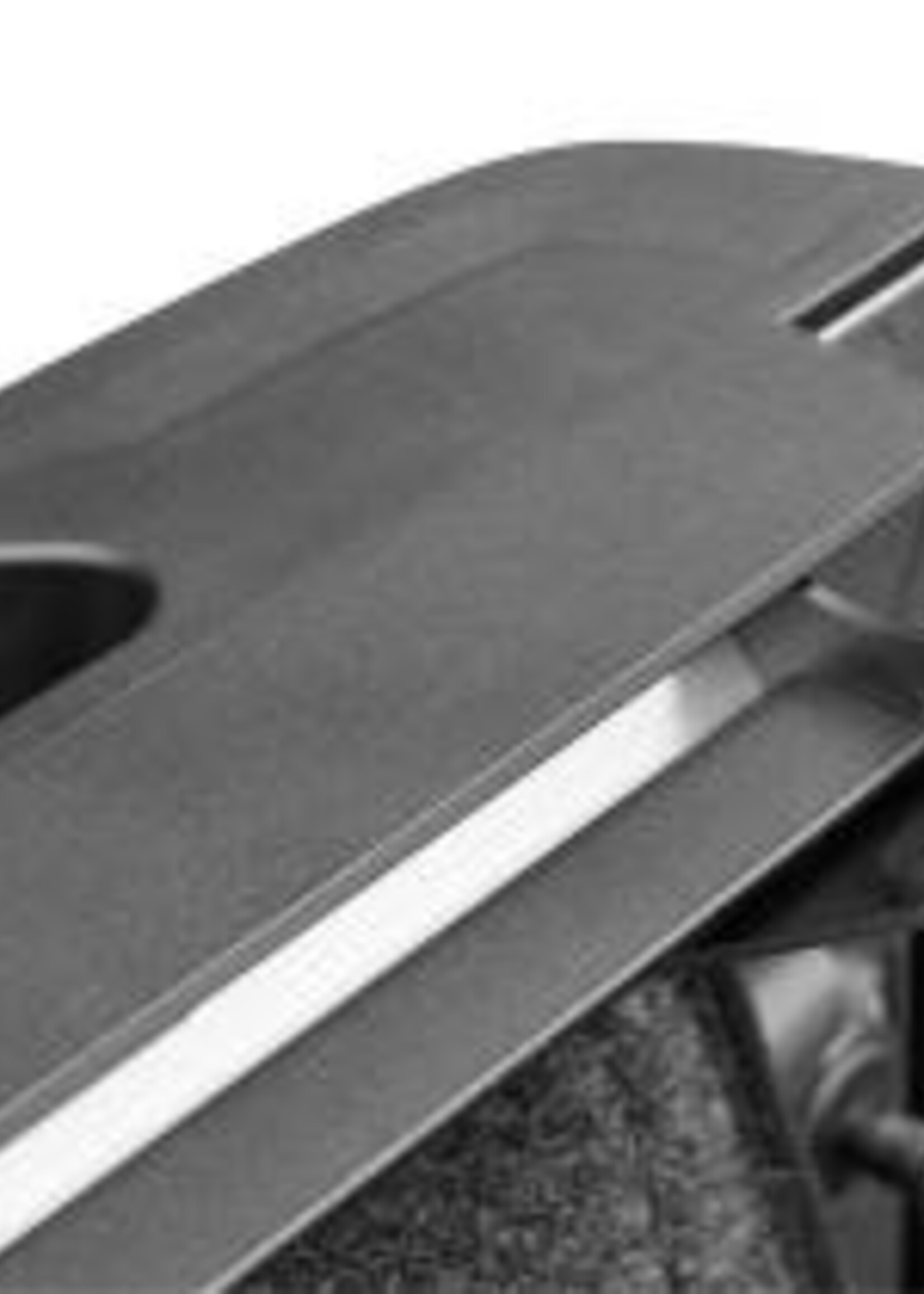 BAK 04-13 GM Silverado/Sierra 5.9ft Bed