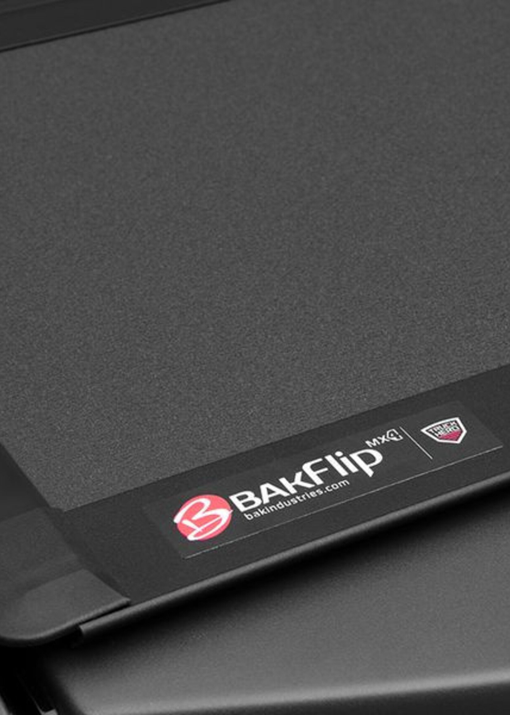 BAK 05-21 Nissan Frontier 5ft Bed