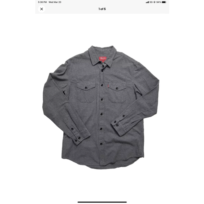 Supreme grey button up size (large) - n
