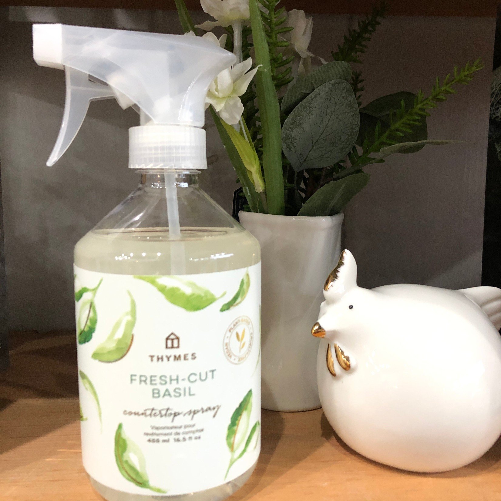 Thymes Countertop Spray - Fresh Cut Basil