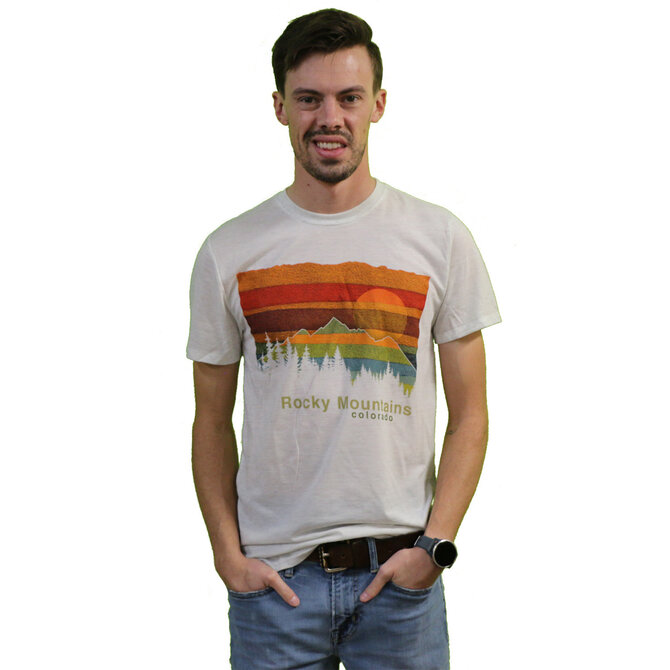 AMERICAN RESORT GEAR Painted Mountain Sunset Colorado T-Shirt