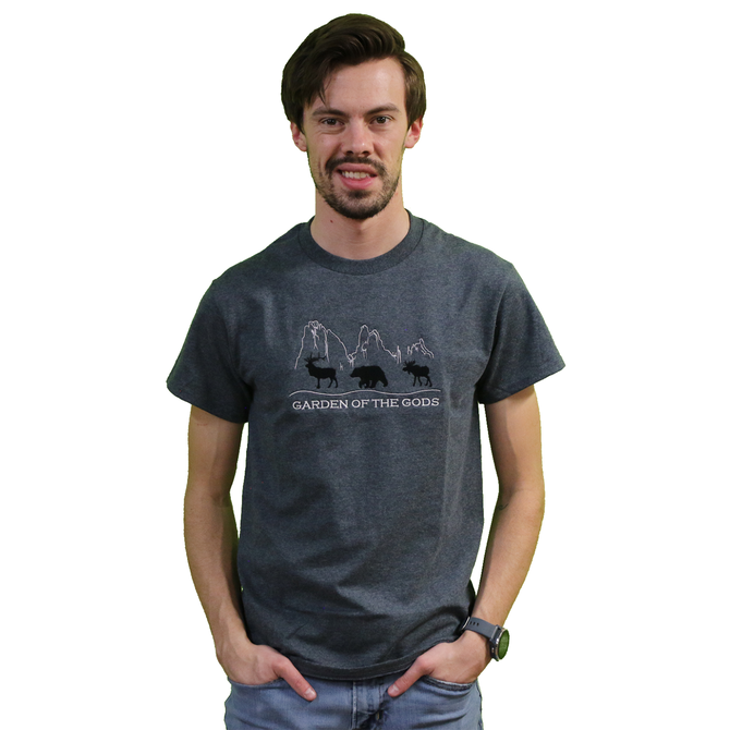 WORLDWIDE SPORTSWEAR Tee/Crew - Garden of the Gods w/ Animals