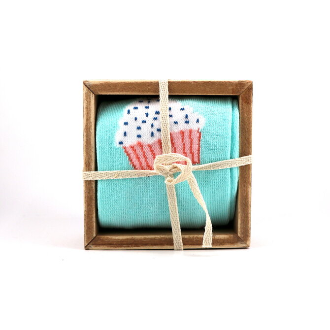 PRIMITIVES BY KATHY Mom Makes Every Day a Little Sweeter Box Sign