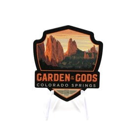 Pumpernickel Press MAGNET-GOG CO WD EMBLEM