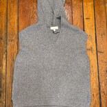 PINCH Sweater - Hood Sleeveless